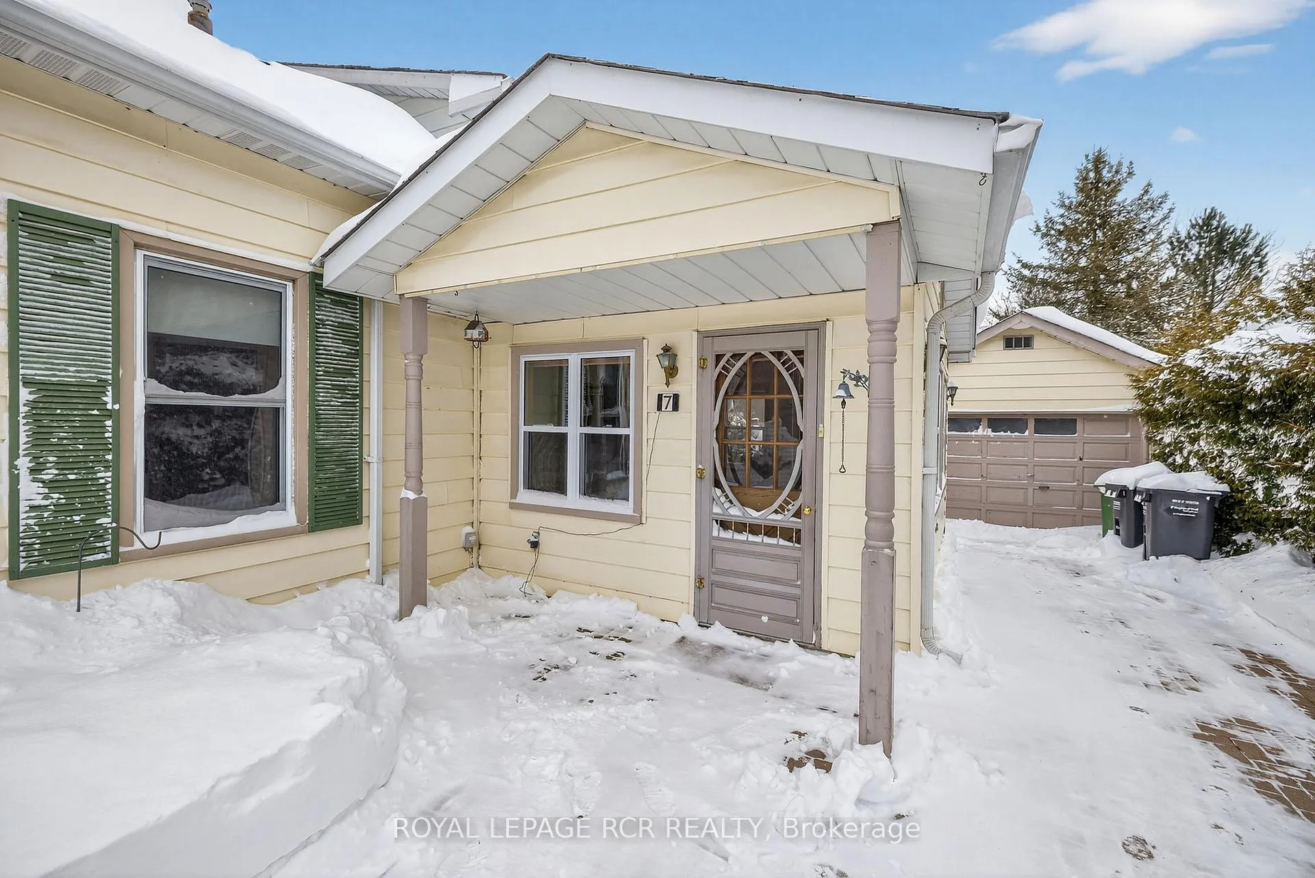 Photo 21 of 7 Wallace Avenue, Caledon, Palgrave — HOMEH