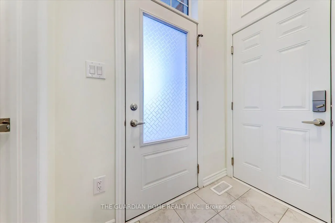 Photo 4 of 43 Broden Crescent, Whitby, Lynde Creek — HOMEH