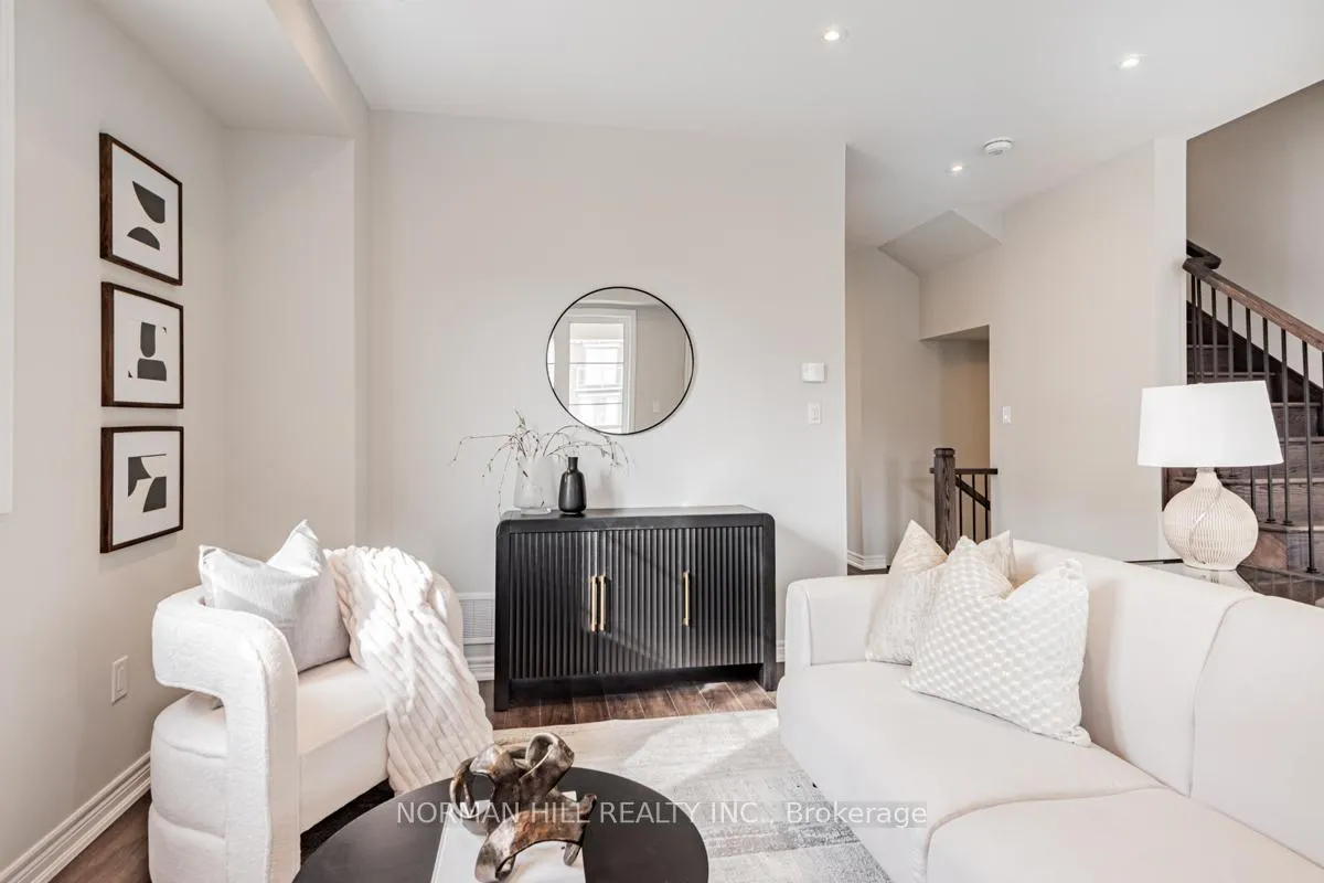 Photo 11 of 16 Bruce Boyd Drive, Markham, Cornell — HOMEH