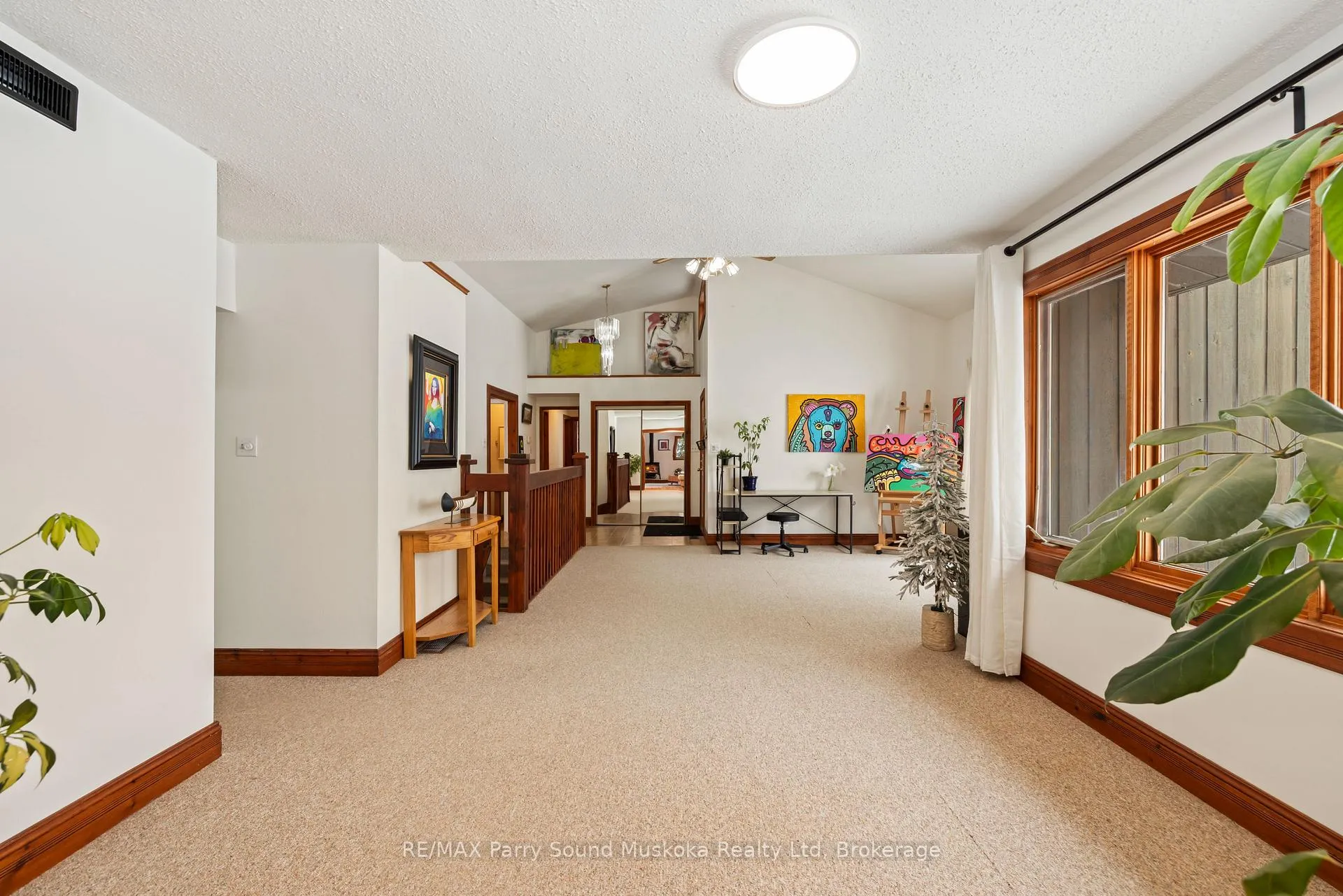 Photo 11 of 15 Skerryvore Circle, McDougall — HOMEH