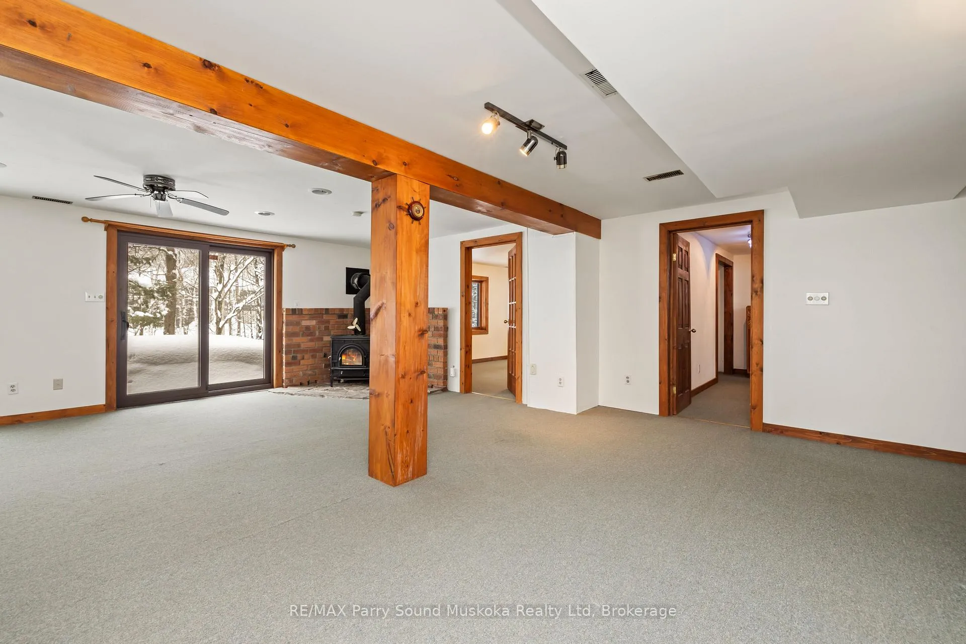 Photo 23 of 15 Skerryvore Circle, McDougall — HOMEH