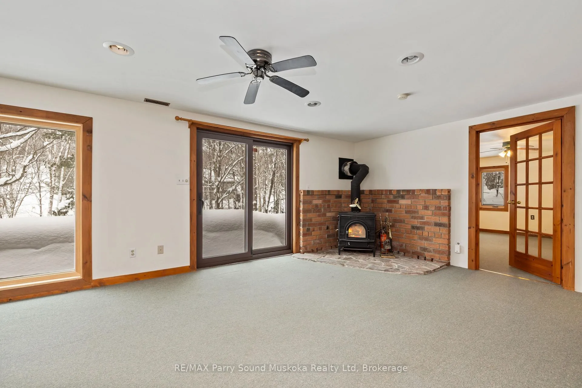 Photo 24 of 15 Skerryvore Circle, McDougall — HOMEH