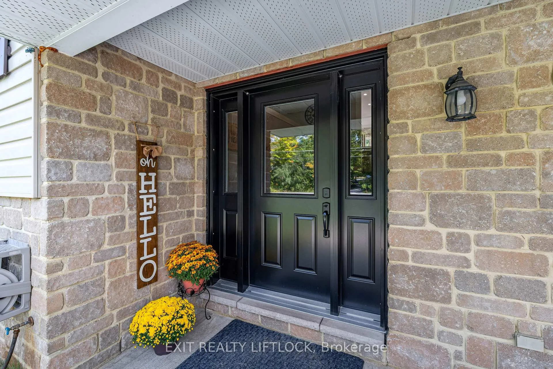 Photo 4 of 290 McClennan Drive, Selwyn — HOMEH
