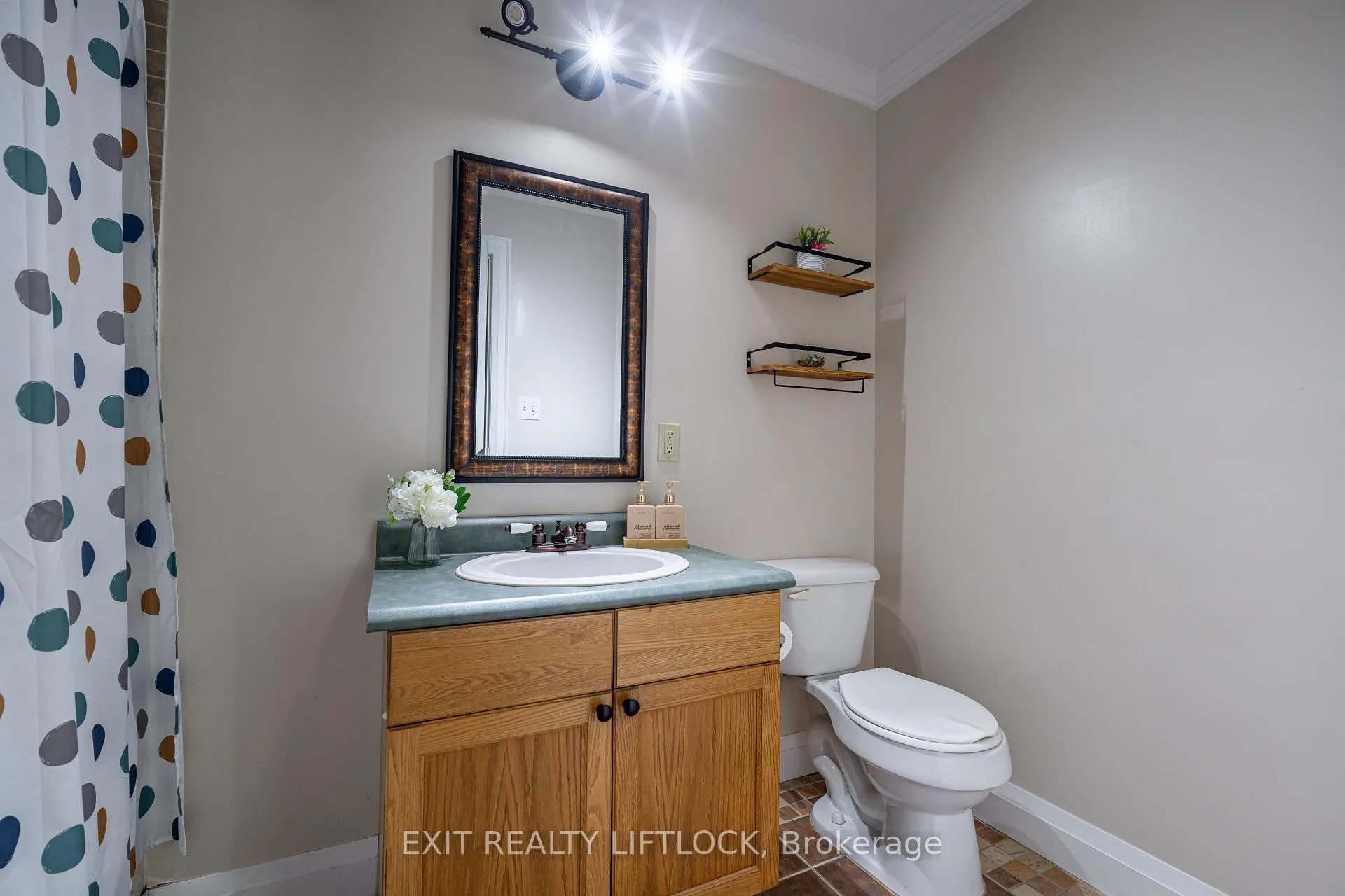 Photo 32 of 290 McClennan Drive, Selwyn — HOMEH