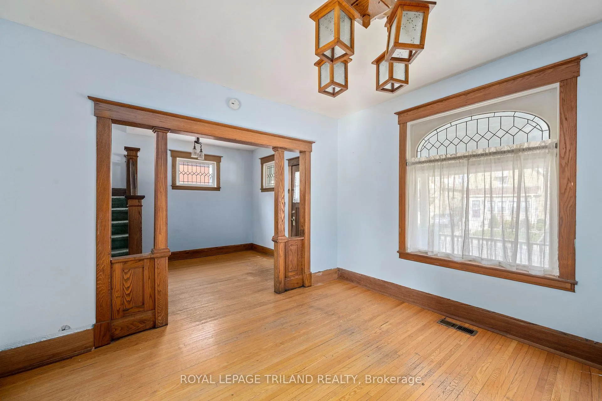 Photo 5 of 67.5 Chestnut Street, St. Thomas, SW — HOMEH