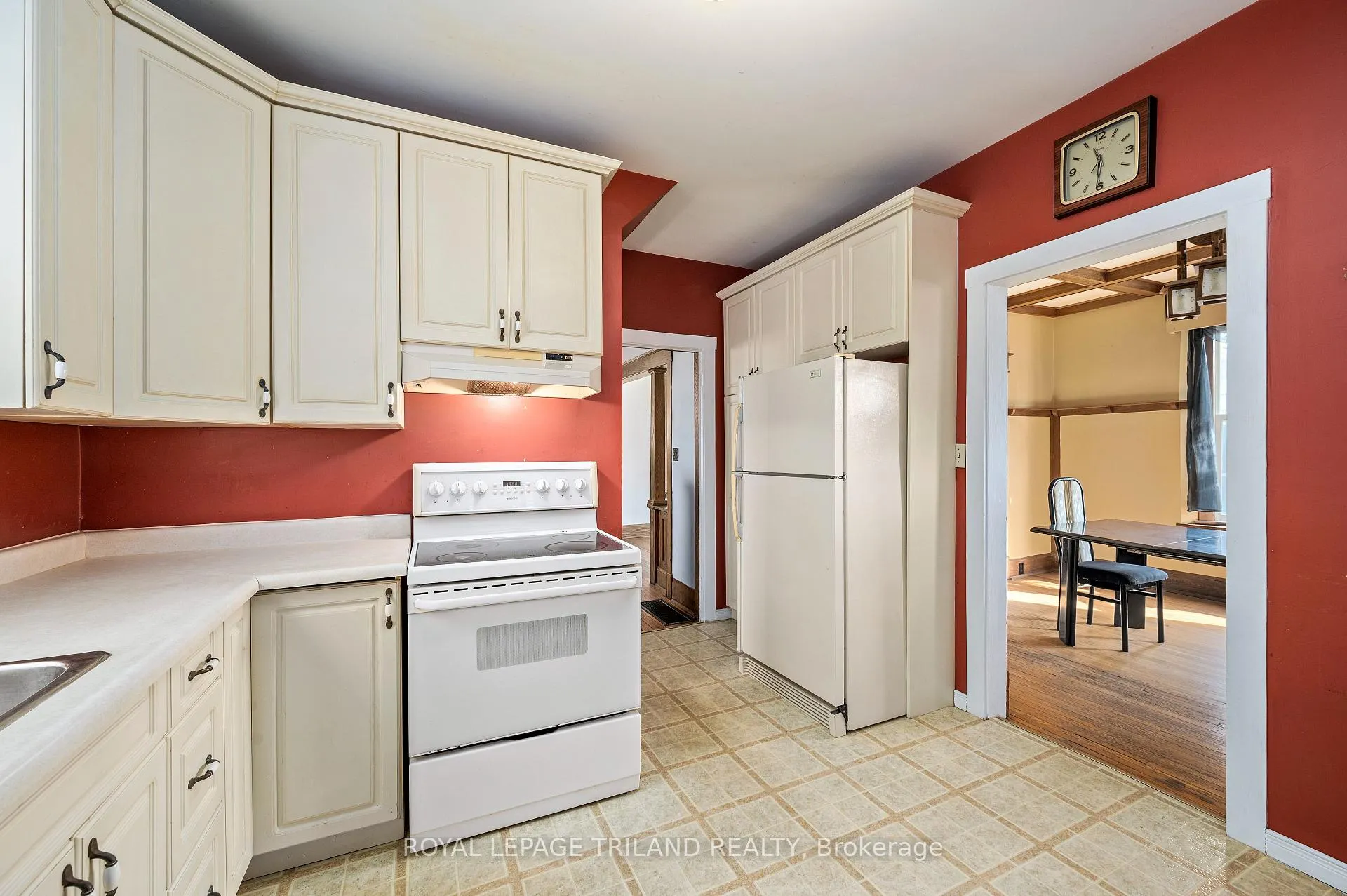 Photo 11 of 67.5 Chestnut Street, St. Thomas, SW — HOMEH