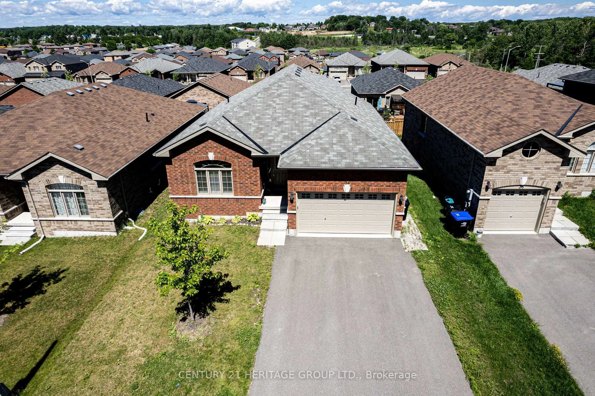 Photo 1 of 34 Beausoleil Drive, Penetanguishene — HOMEH