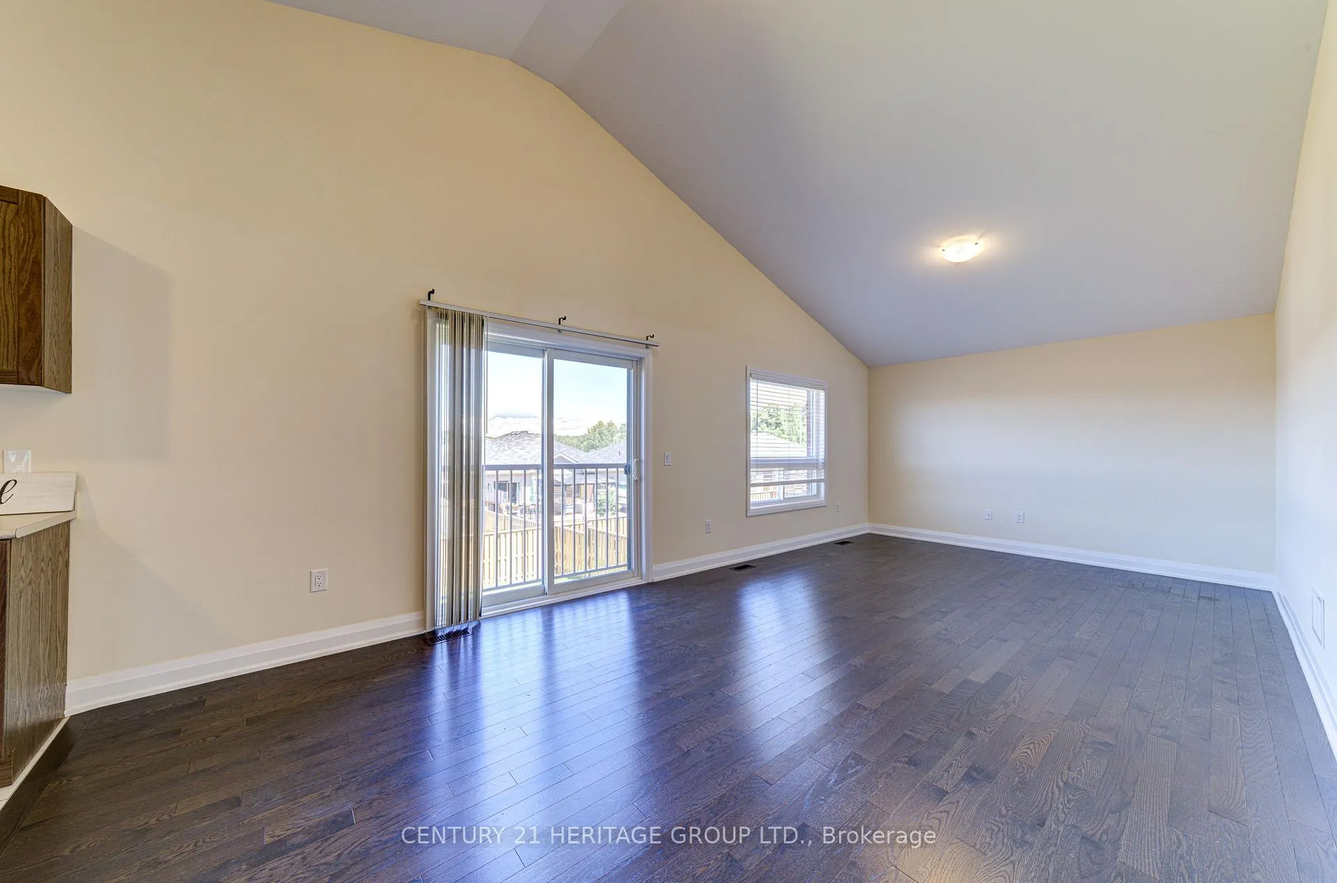 Photo 7 of 34 Beausoleil Drive, Penetanguishene — HOMEH