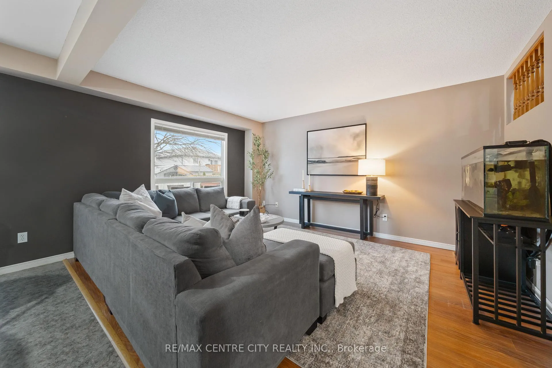 Photo 14 of 382 Chestnut Street, St. Thomas — HOMEH