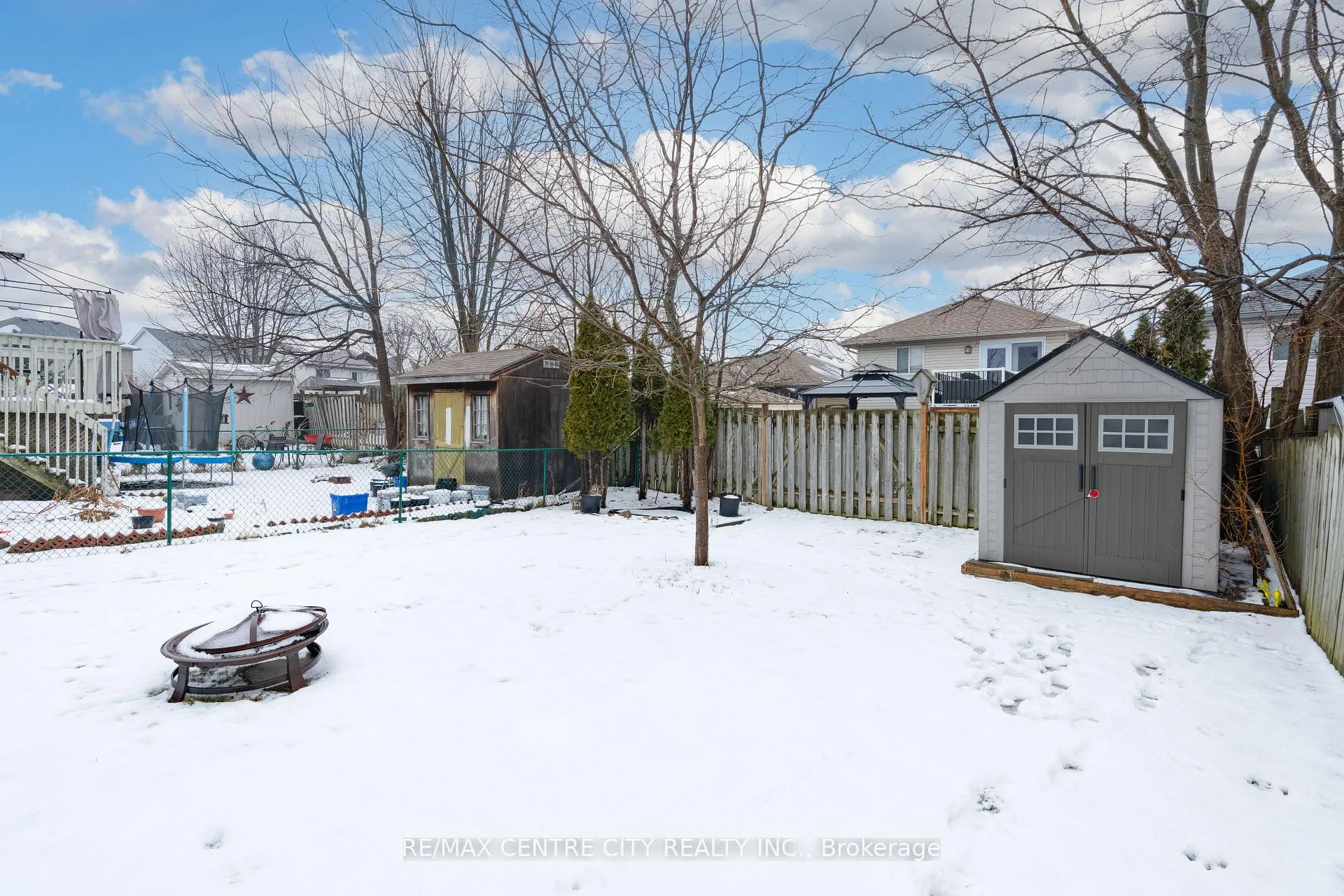 Photo 39 of 382 Chestnut Street, St. Thomas — HOMEH