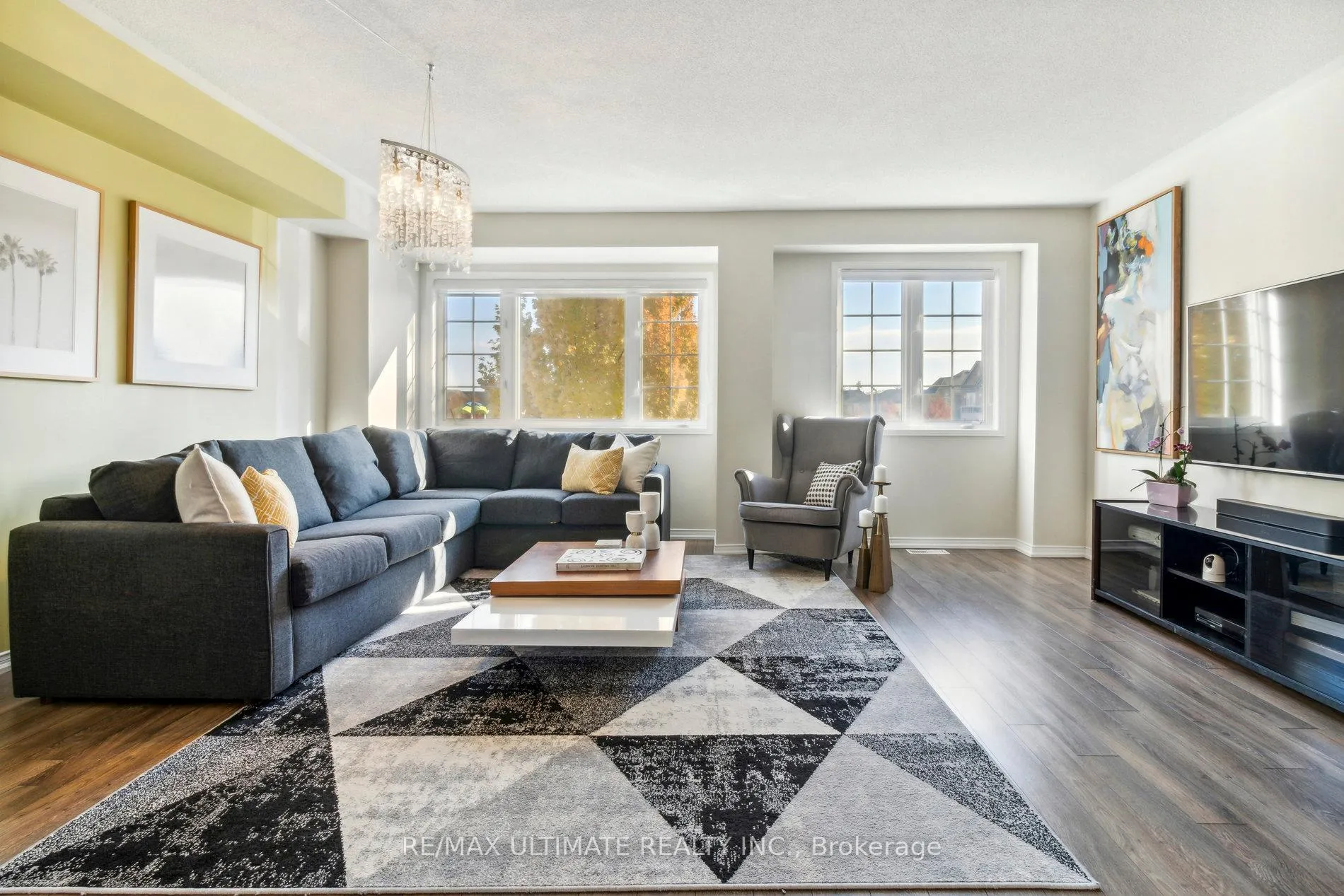 Photo 7 of 18 Albert Lewis Street, Markham, Cornell — HOMEH