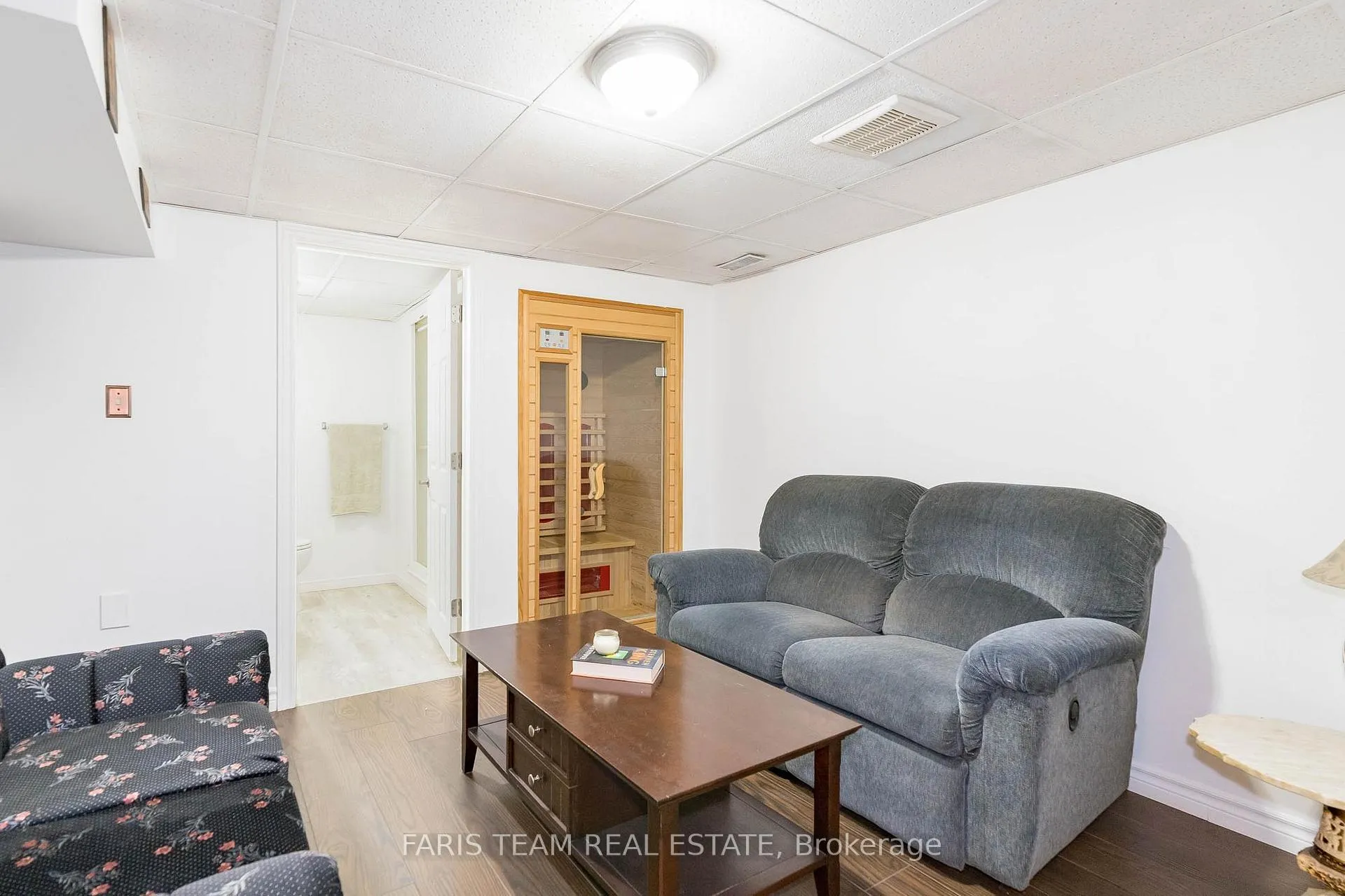 Photo 11 of 6582 Yonge Street, Innisfil, Rural Innisfil — HOMEH