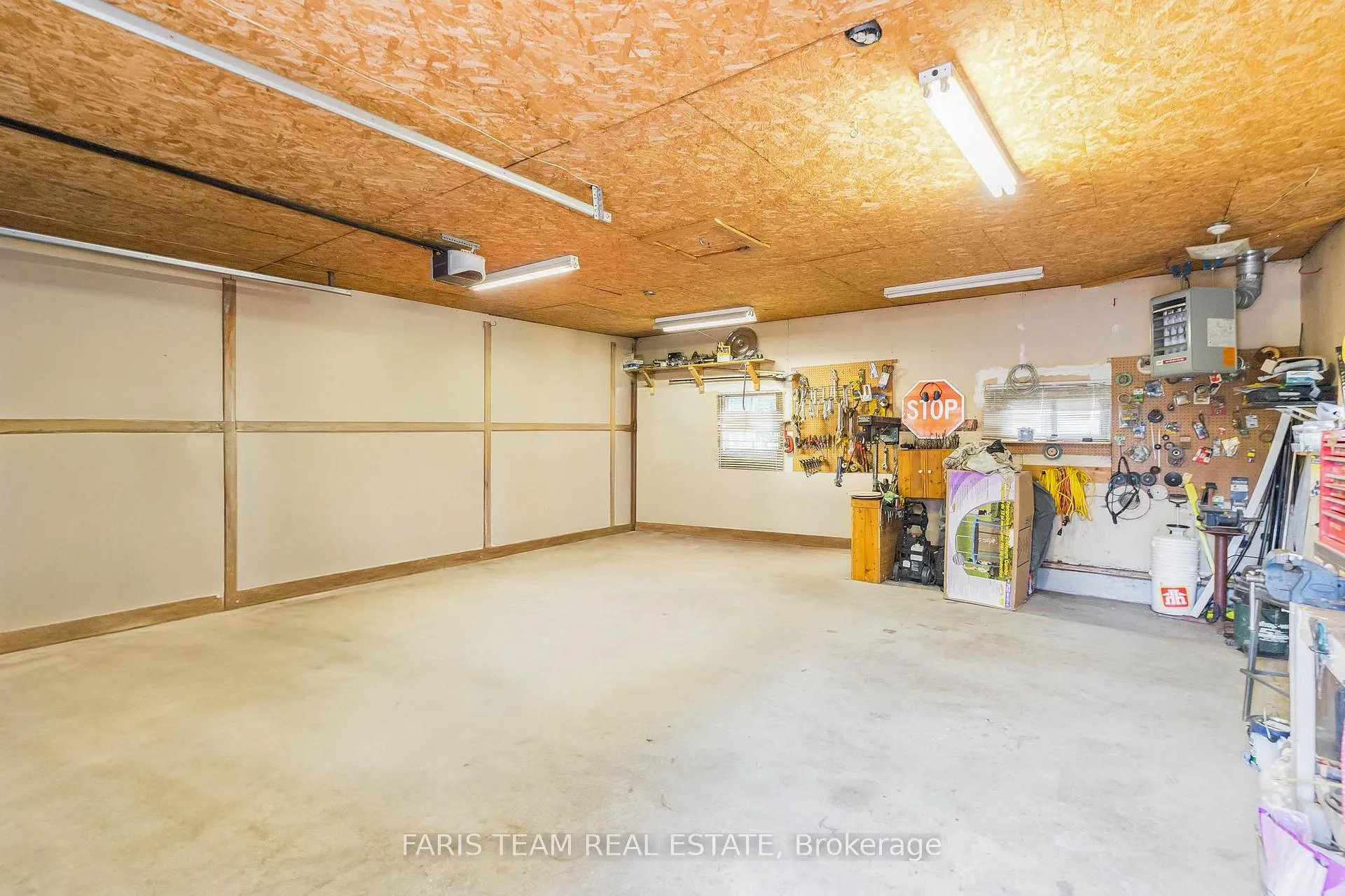 Photo 16 of 6582 Yonge Street, Innisfil, Rural Innisfil — HOMEH