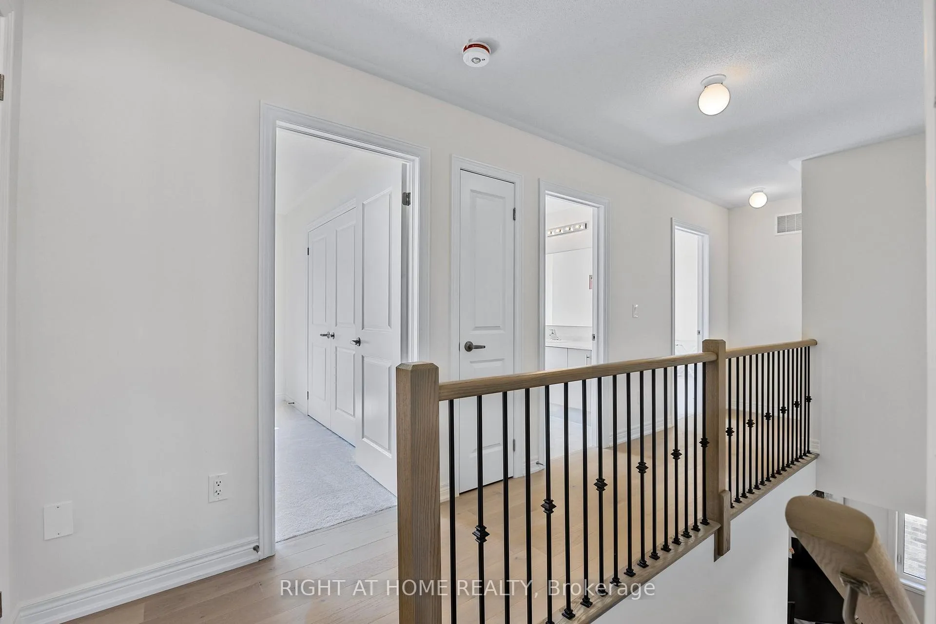 Photo 15 of 1457 Davis Loop, Innisfil, Lefroy — HOMEH
