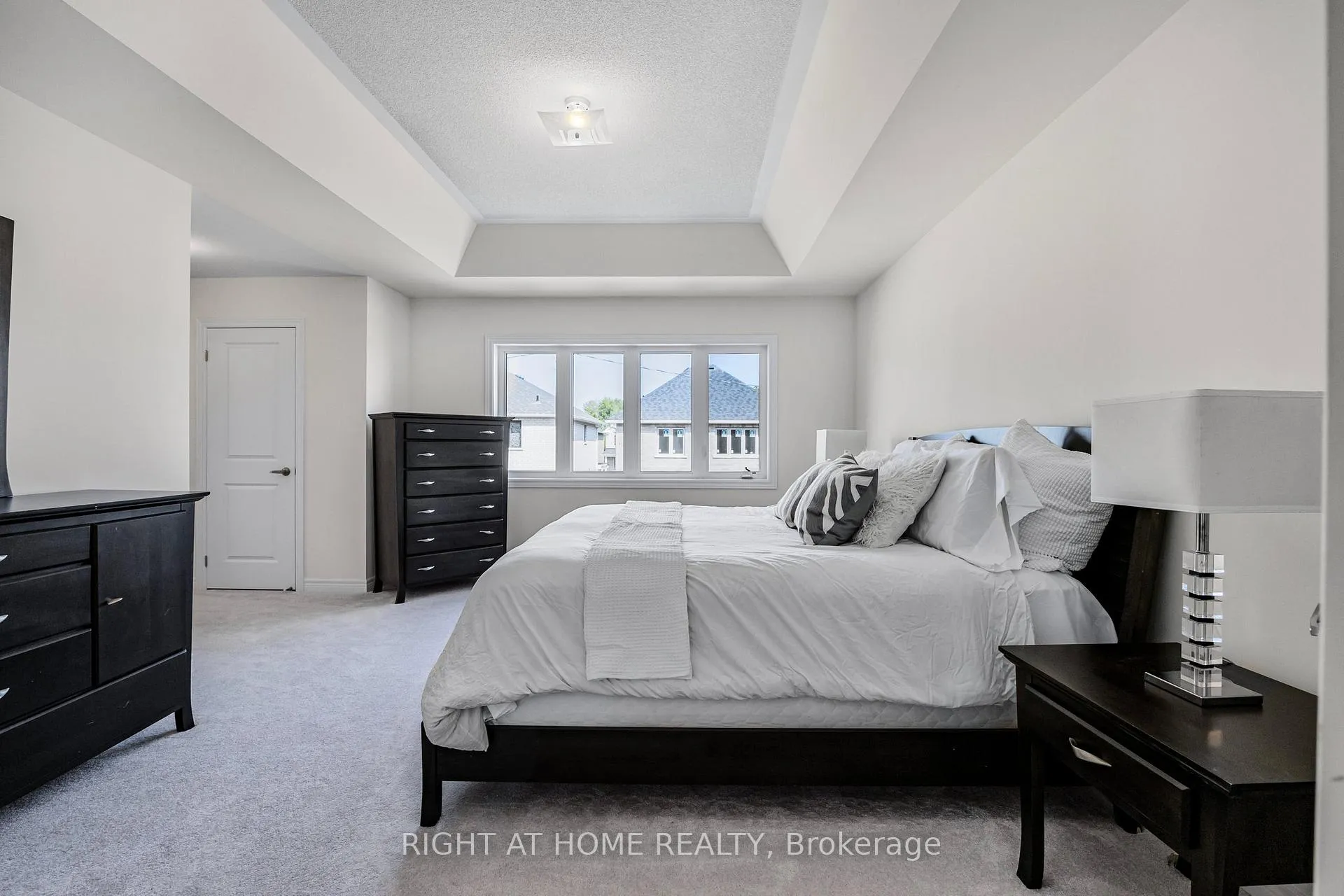 Photo 17 of 1457 Davis Loop, Innisfil, Lefroy — HOMEH