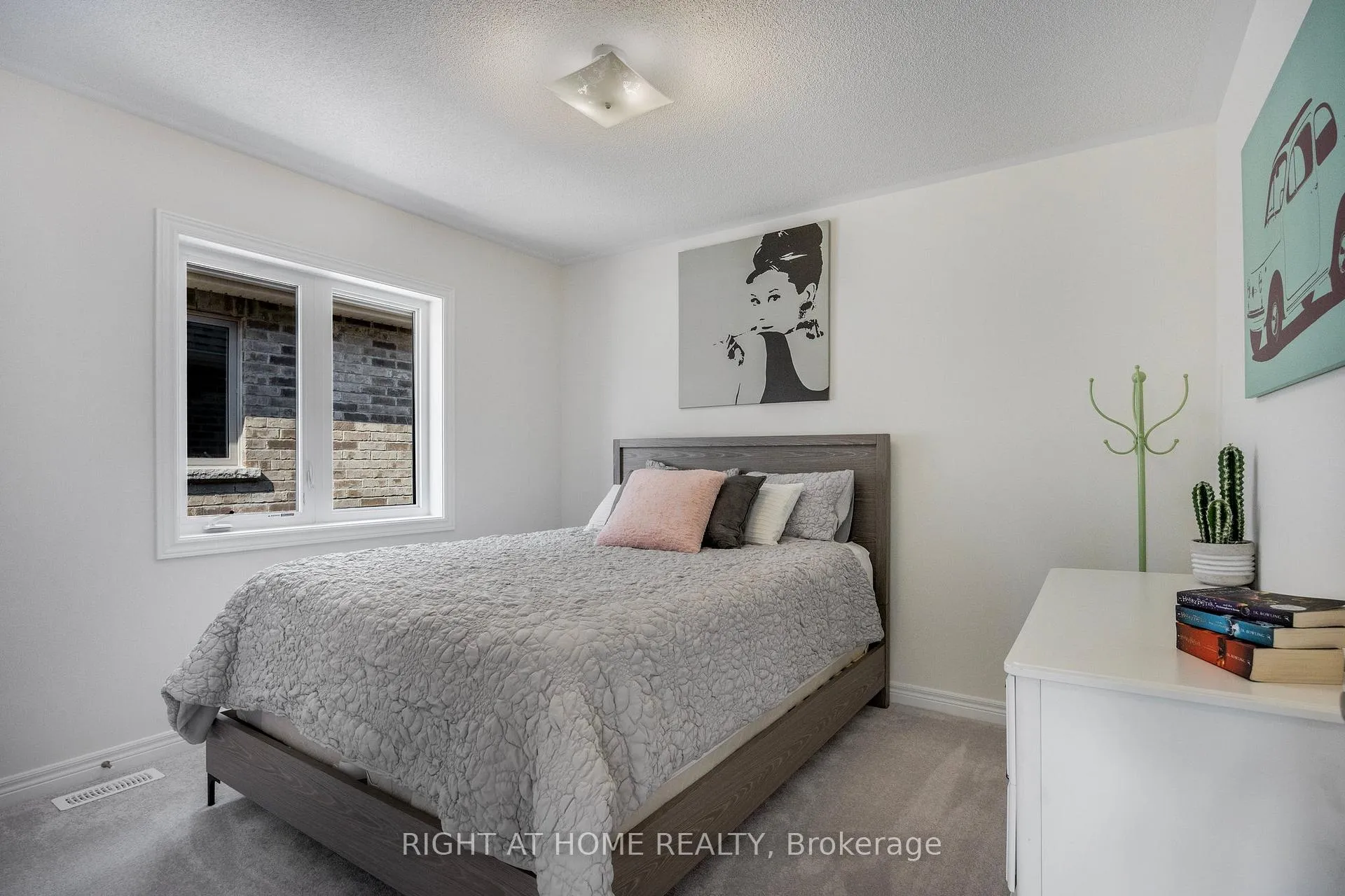 Photo 22 of 1457 Davis Loop, Innisfil, Lefroy — HOMEH
