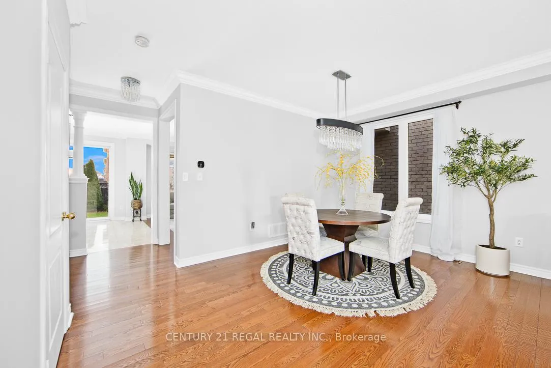 Photo 5 of 39 Boswell Road, Markham, Box Grove — HOMEH