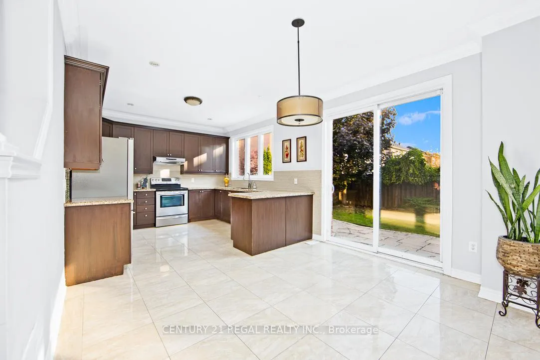Photo 11 of 39 Boswell Road, Markham, Box Grove — HOMEH