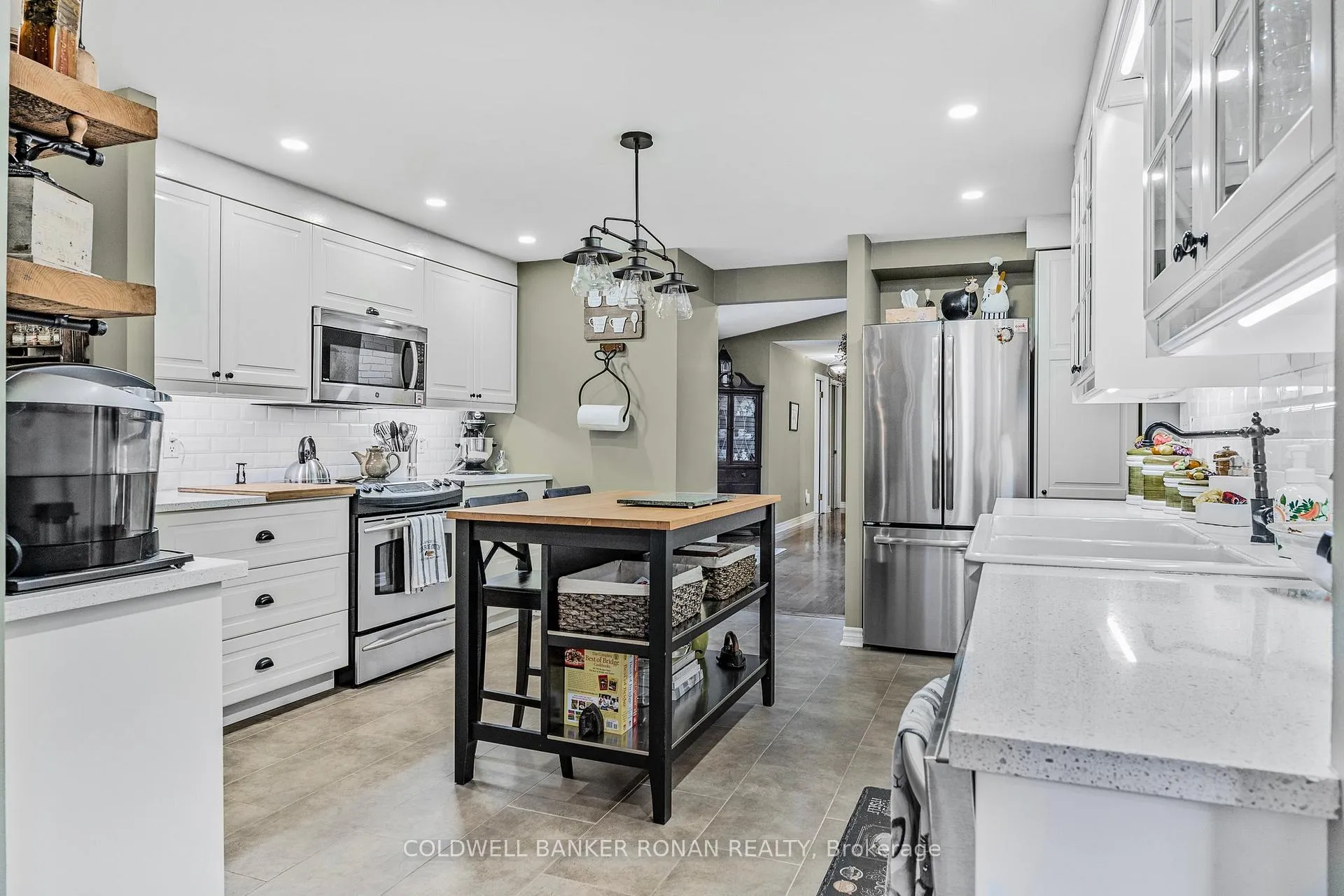 Photo 17 of 2240 15th Side Road, New Tecumseth, Tottenham — HOMEH
