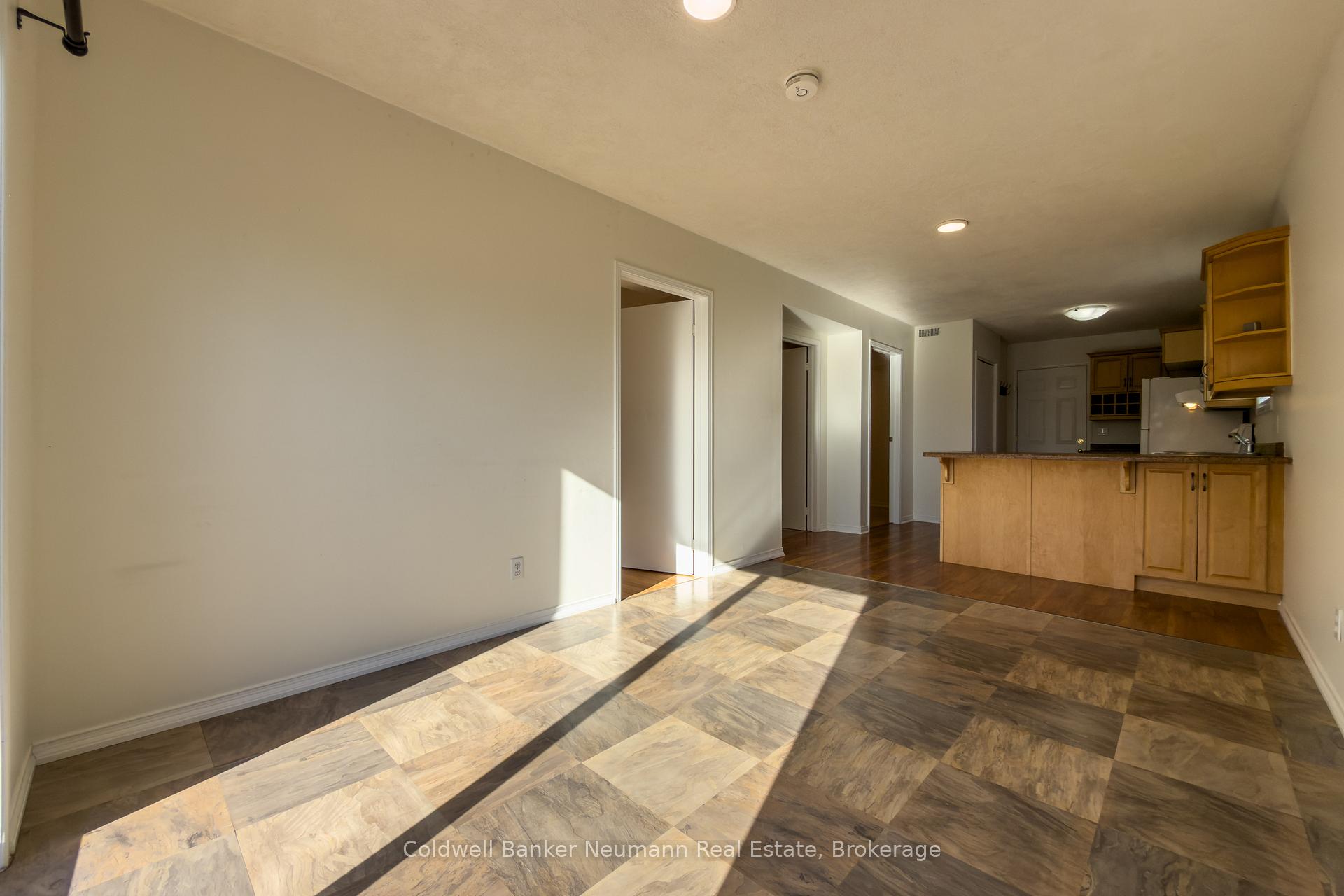 Photo 5 of 18 O'connor Lane, Guelph, Grange Road — HOMEH