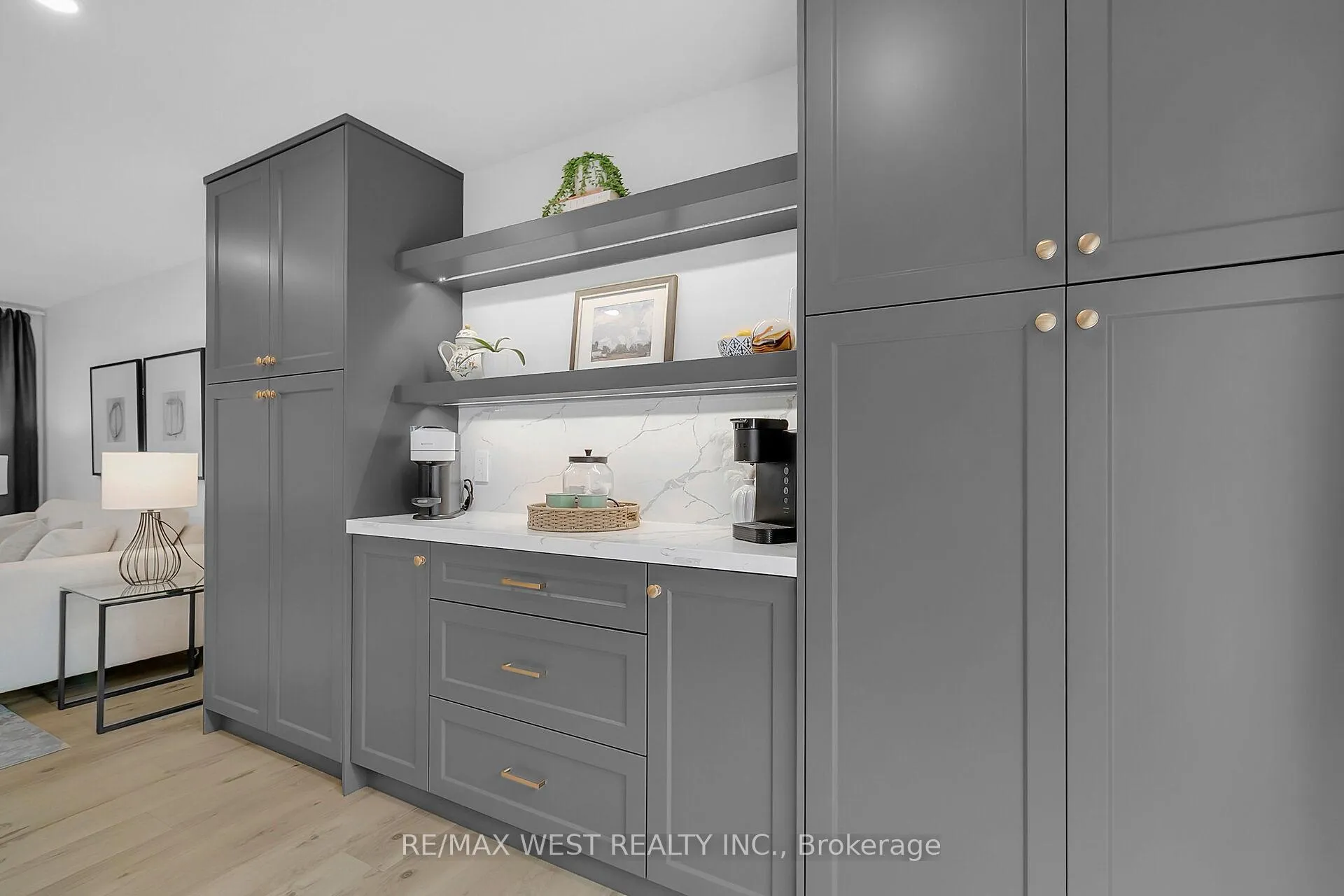 Photo 13 of 129 Mallard Crescent, Waterloo — HOMEH