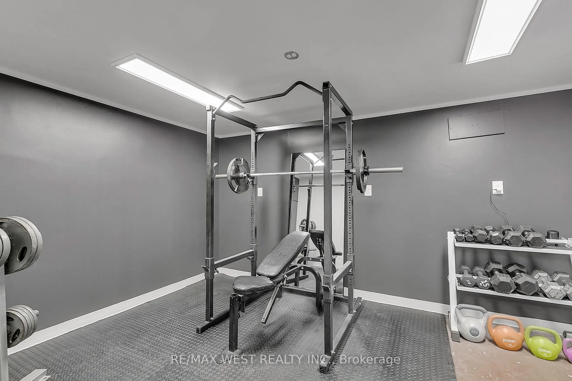 Photo 31 of 129 Mallard Crescent, Waterloo — HOMEH