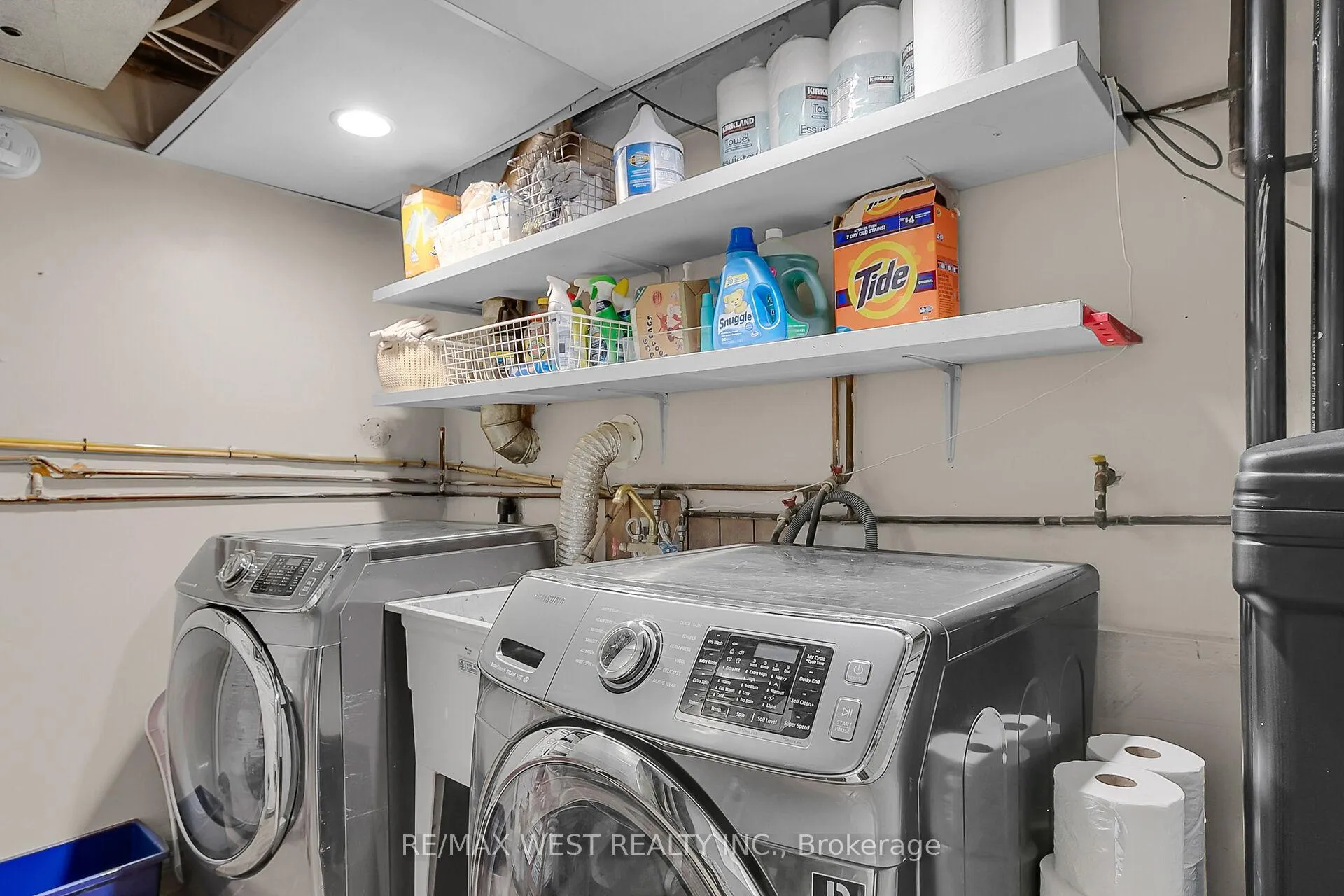 Photo 32 of 129 Mallard Crescent, Waterloo — HOMEH