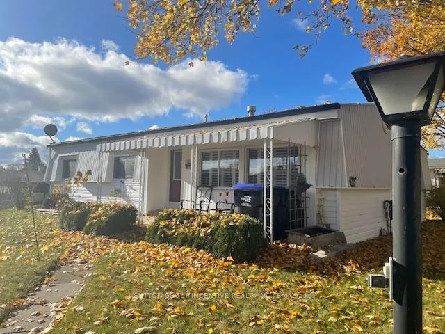 Photo 1 of 15 Trefoil Drive, Innisfil, Rural Innisfil — HOMEH