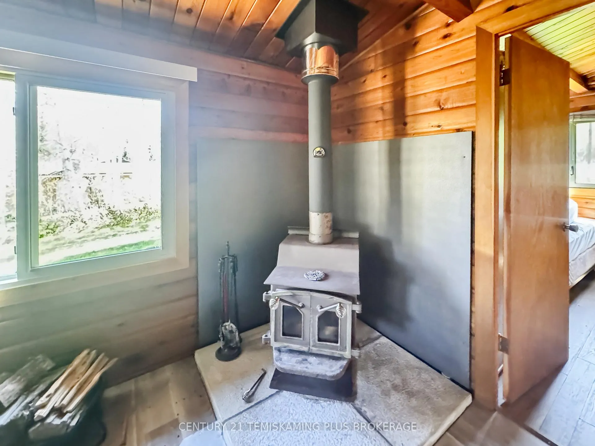 Photo 3 of 61 Ontario Street E, Timiskaming, TIM - Outside - Rural — HOMEH