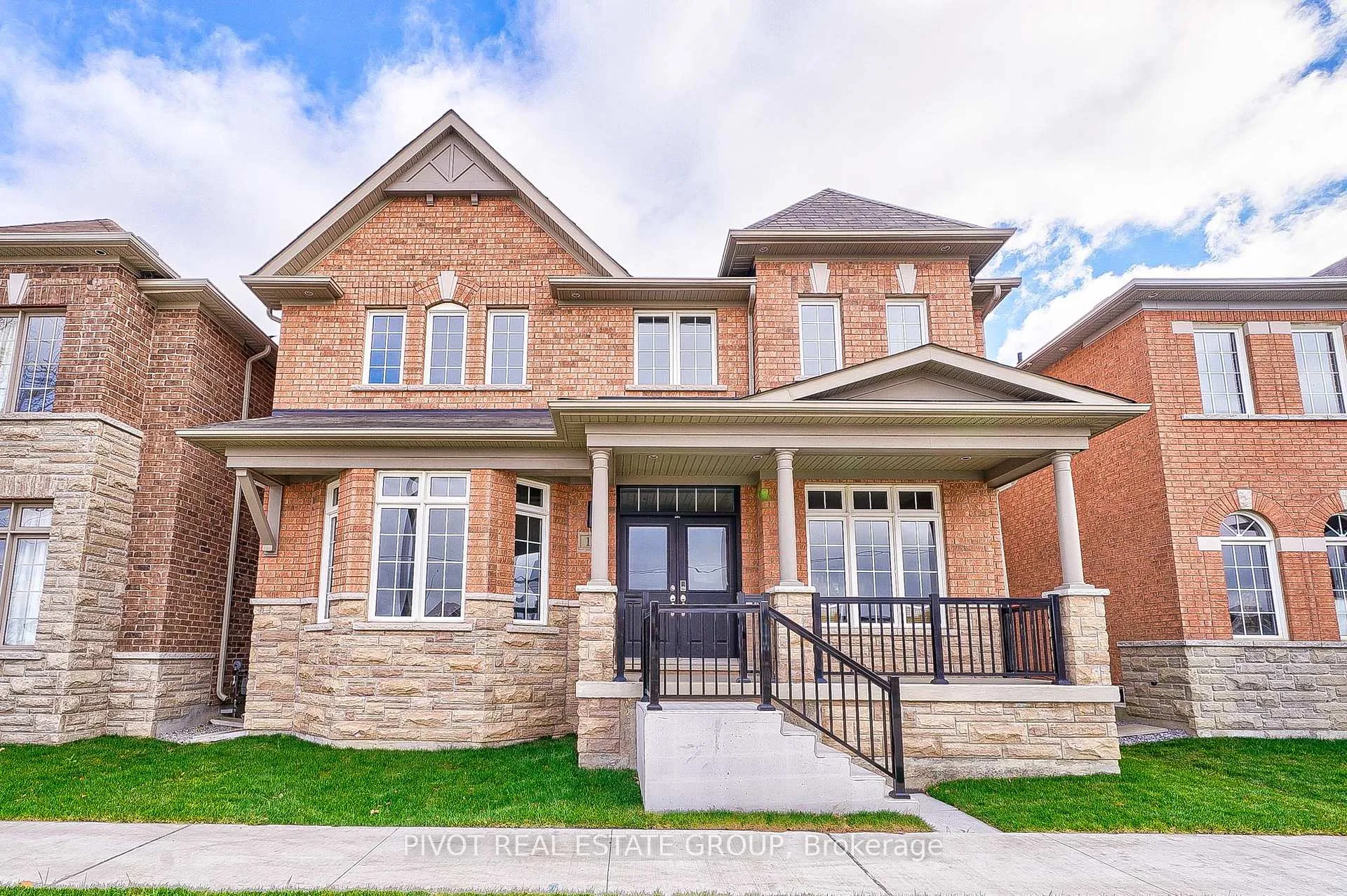 Photo 1 of 13 Countryside Street, Markham, Cornell — HOMEH