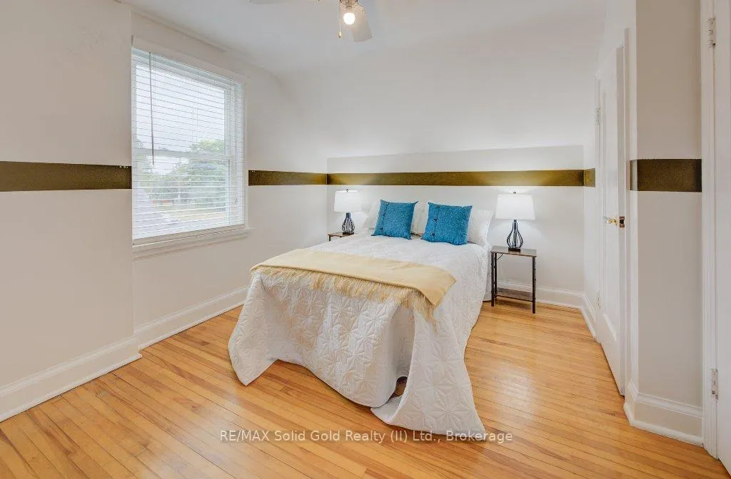 Photo 15 of 142 Spadina Road W, Kitchener — HOMEH