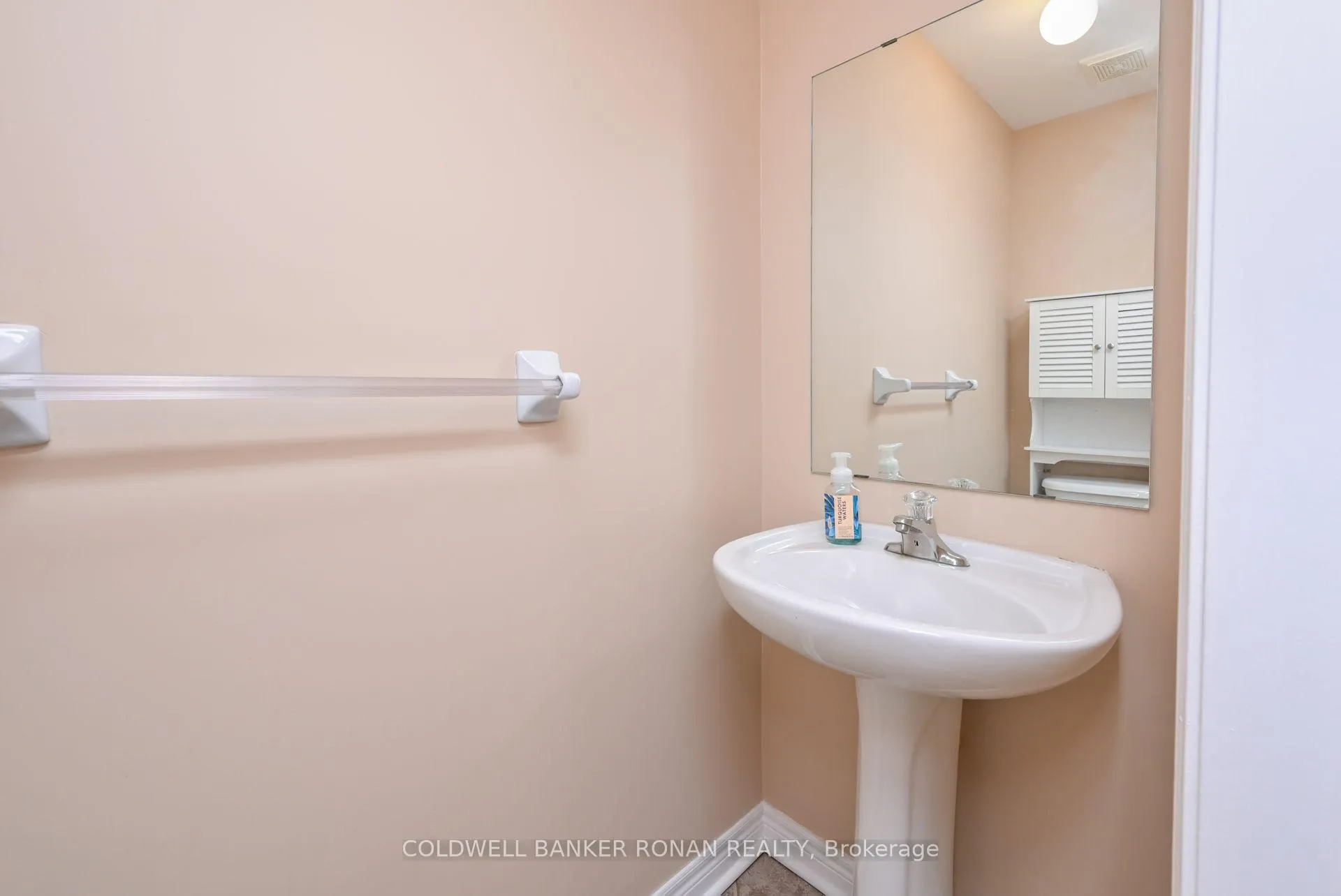 Photo 13 of 35 Jessop Avenue, King, Schomberg — HOMEH