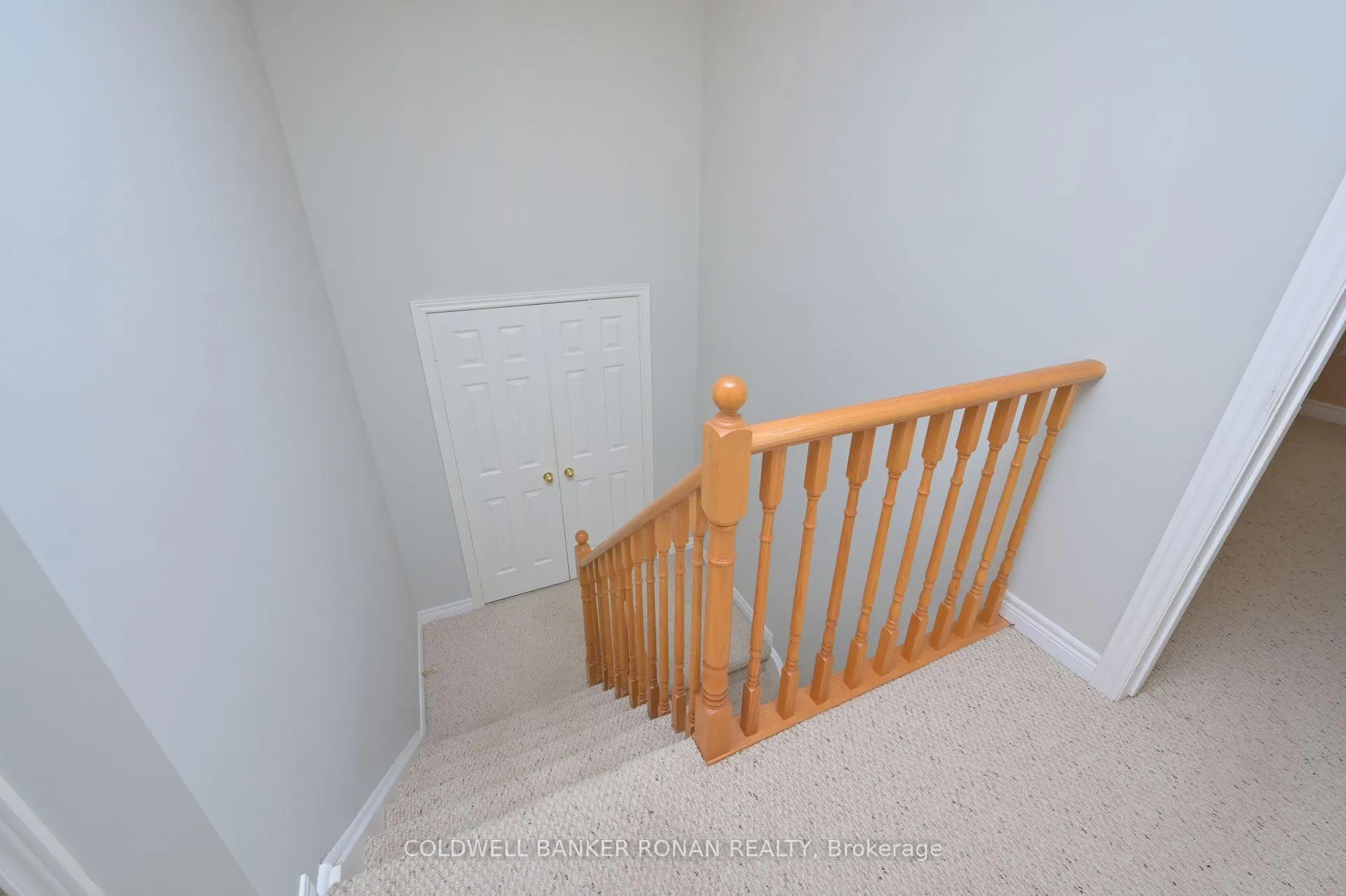 Photo 25 of 35 Jessop Avenue, King, Schomberg — HOMEH