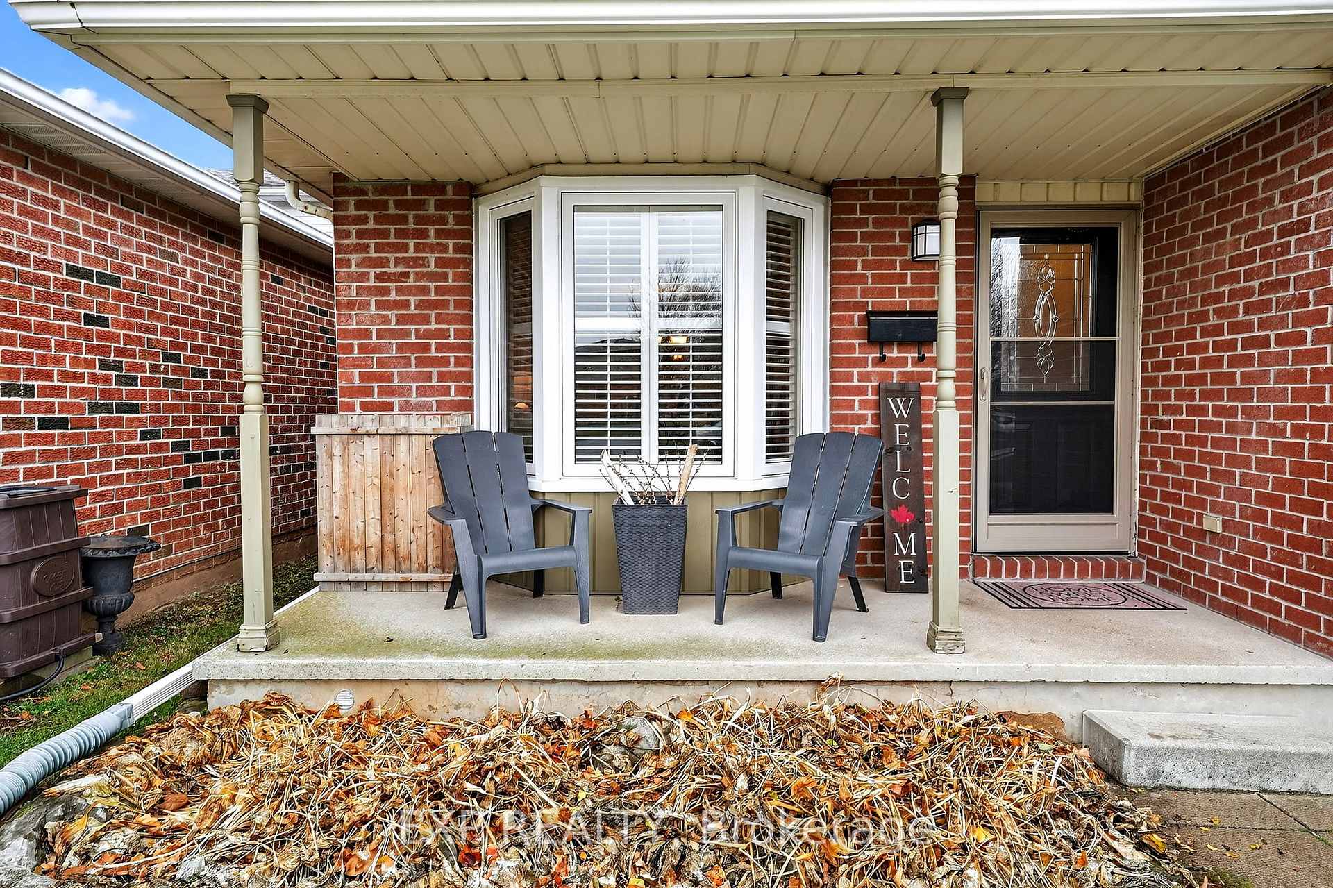Photo 2 of 90 Sandra Crescent, Grimsby, Grimsby East — HOMEH
