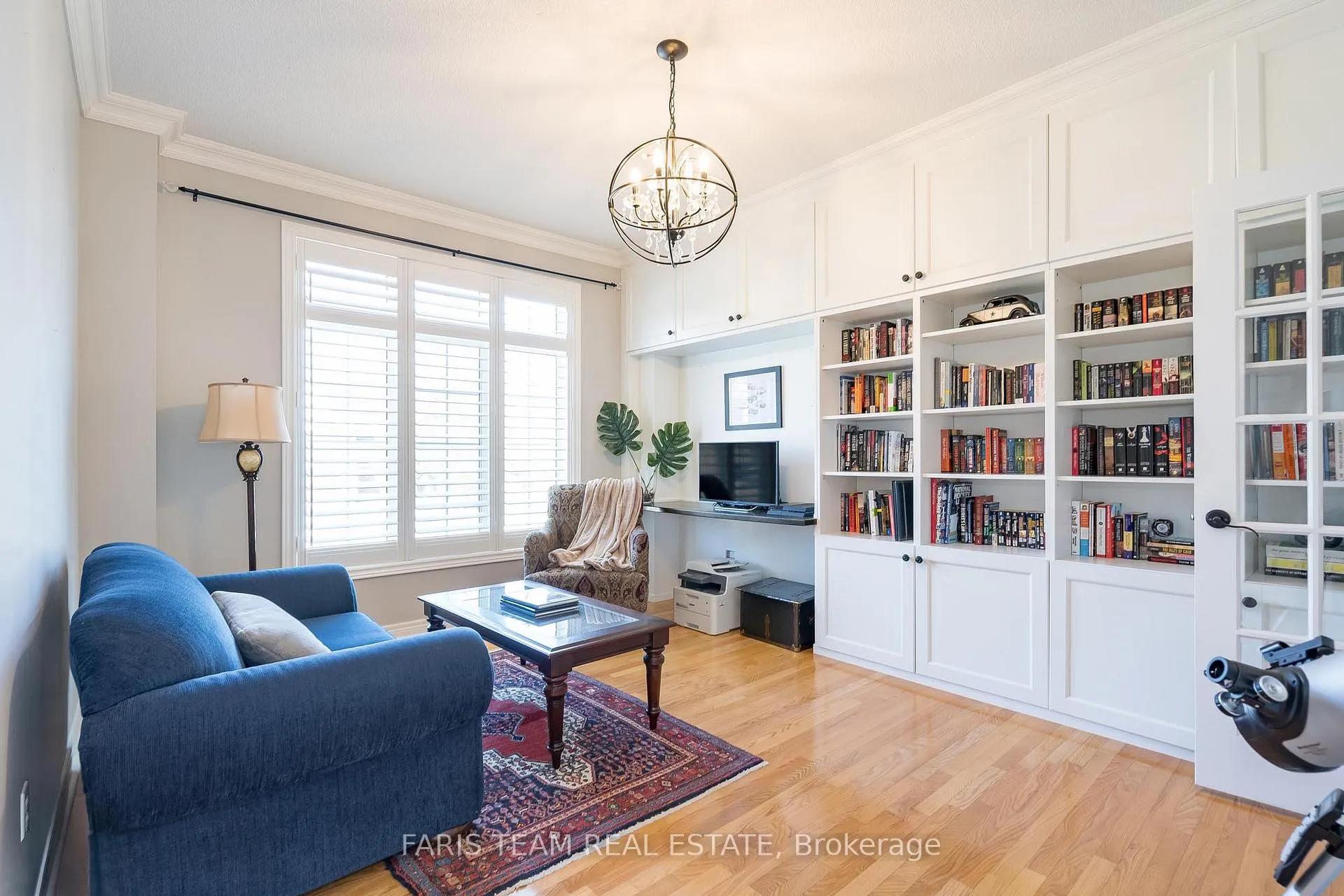 Photo 12 of 28 Camelot Square, Barrie, Innis-Shore — HOMEH