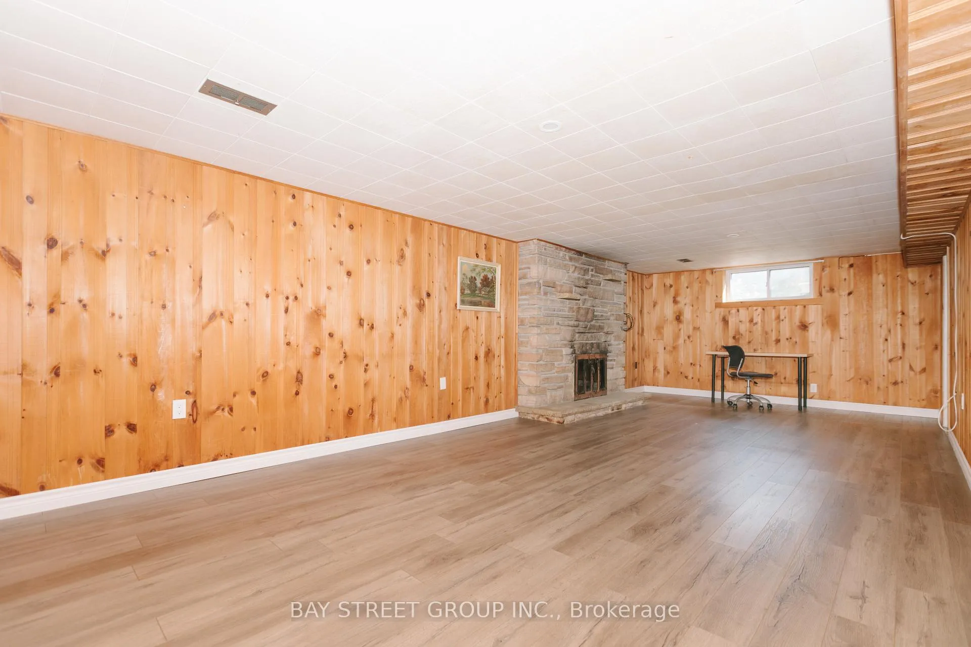 Photo 9 of 16 Honeybourne Crescent, Markham, Bullock — HOMEH