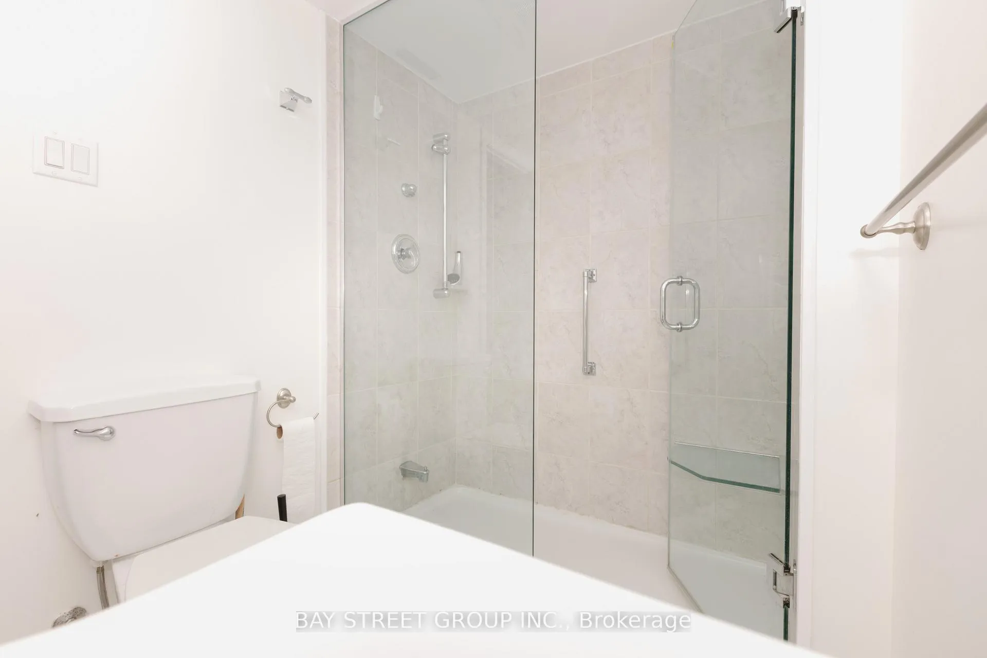 Photo 19 of 16 Honeybourne Crescent, Markham, Bullock — HOMEH