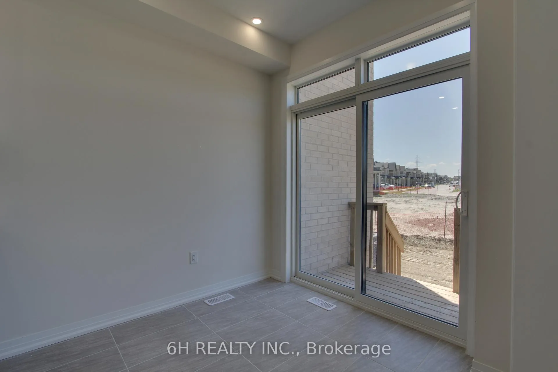 Photo 19 of 2612 Hibiscus Drive, Pickering, Rural Pickering — HOMEH