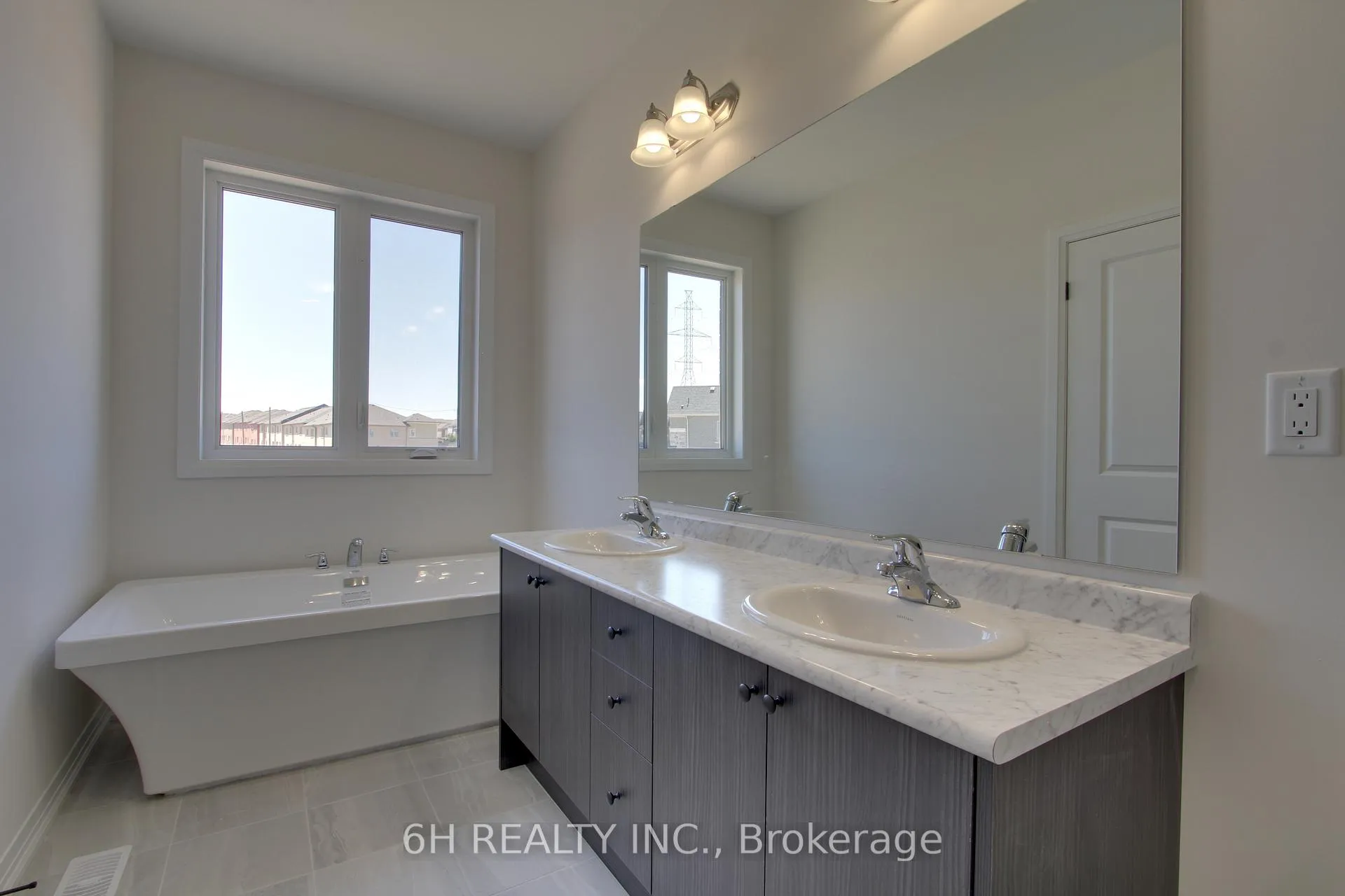 Photo 28 of 2612 Hibiscus Drive, Pickering, Rural Pickering — HOMEH