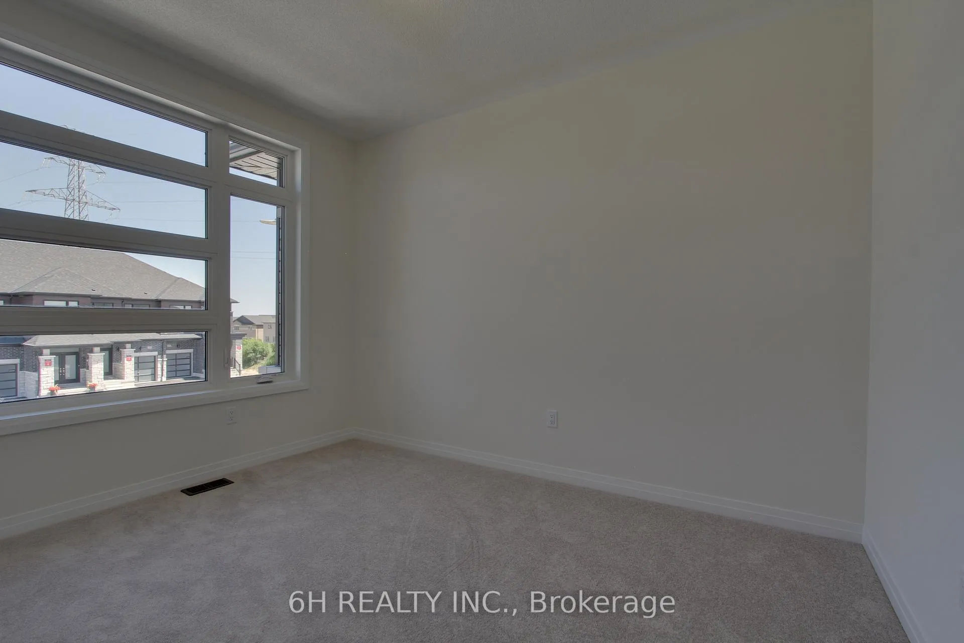 Photo 33 of 2612 Hibiscus Drive, Pickering, Rural Pickering — HOMEH