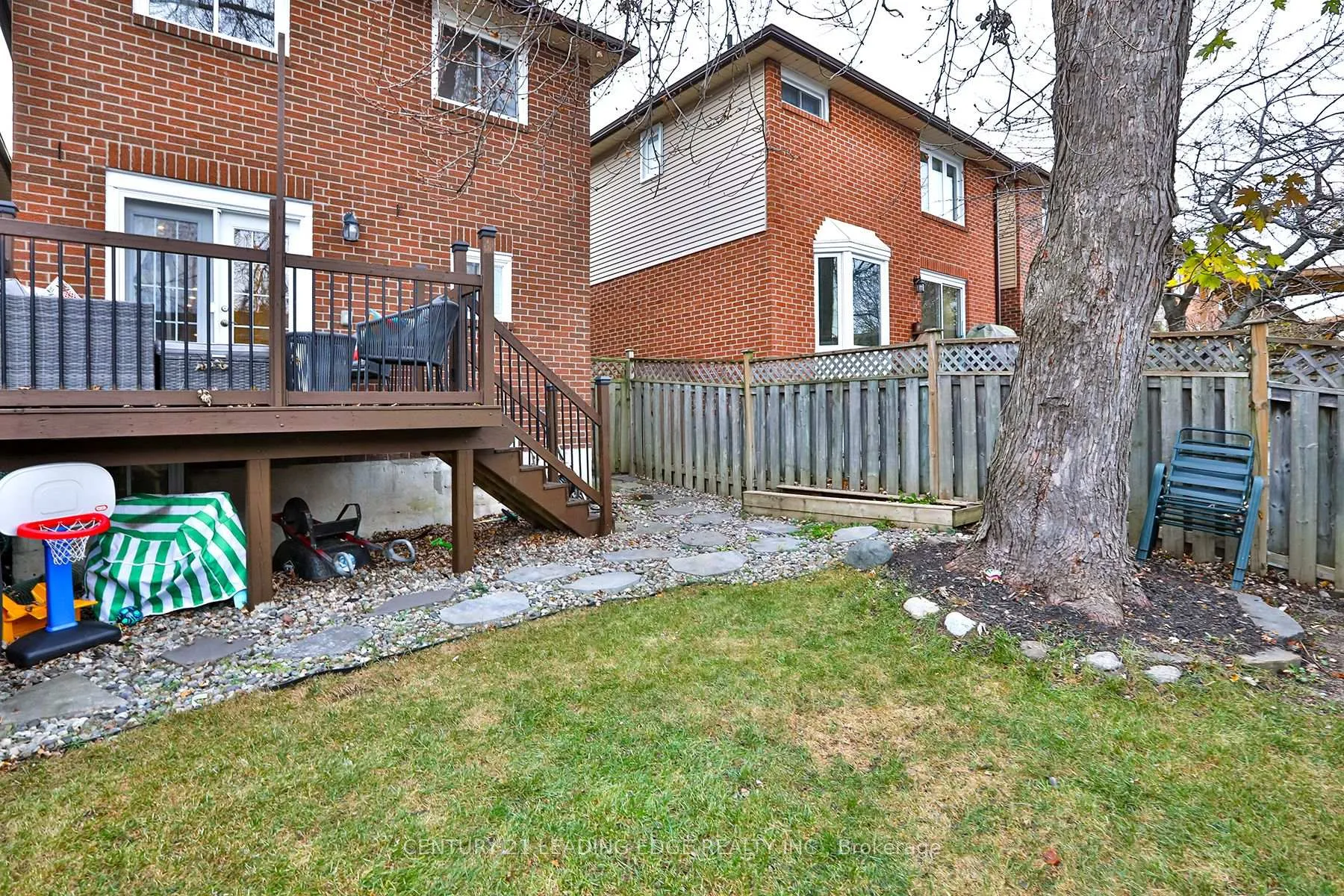 Photo 33 of 1060 Longbow Drive, Pickering, Liverpool — HOMEH