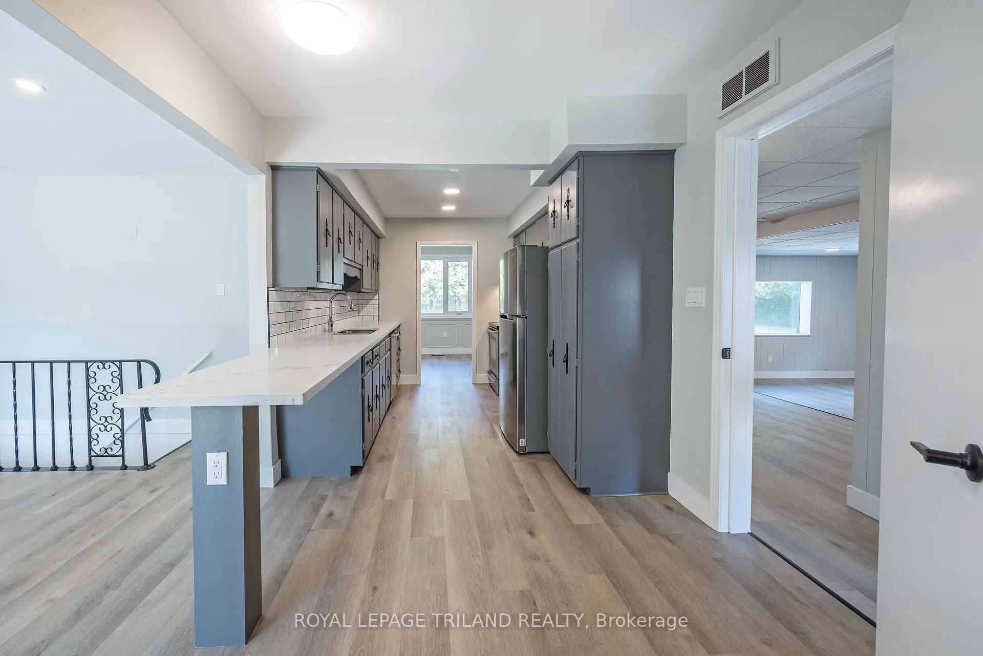 Photo 12 of 829 Avon Drive, Malahide, Rural Malahide — HOMEH