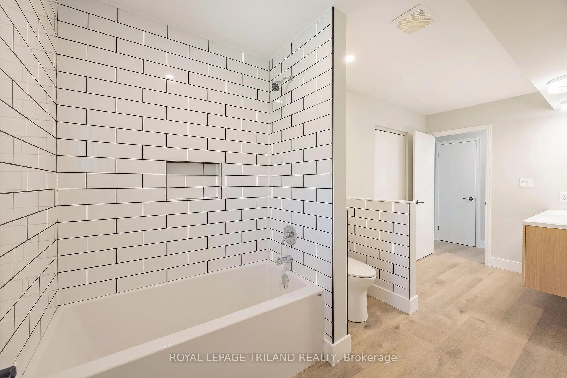 Photo 20 of 829 Avon Drive, Malahide, Rural Malahide — HOMEH