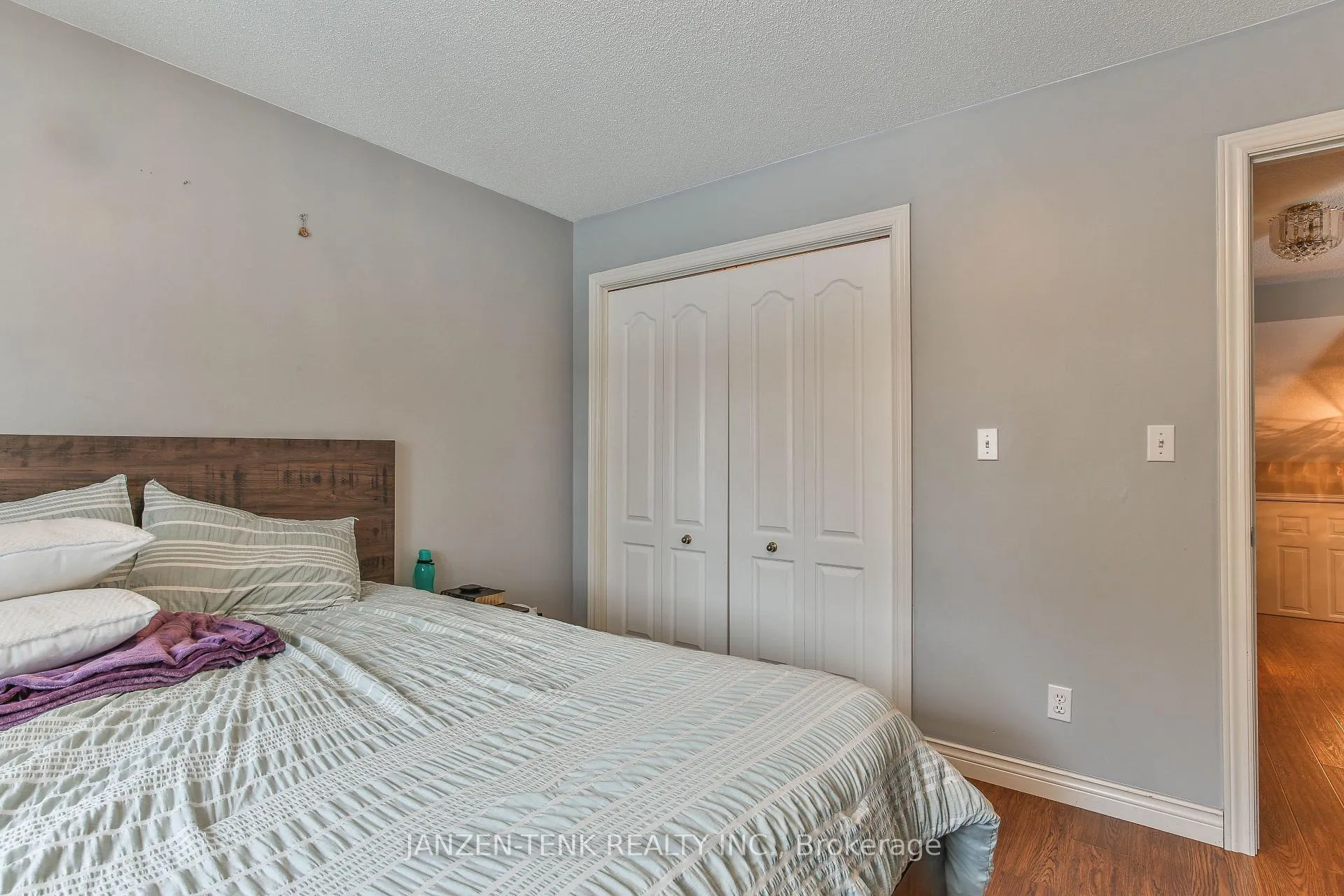 Photo 11 of 63 South Street E, Aylmer — HOMEH