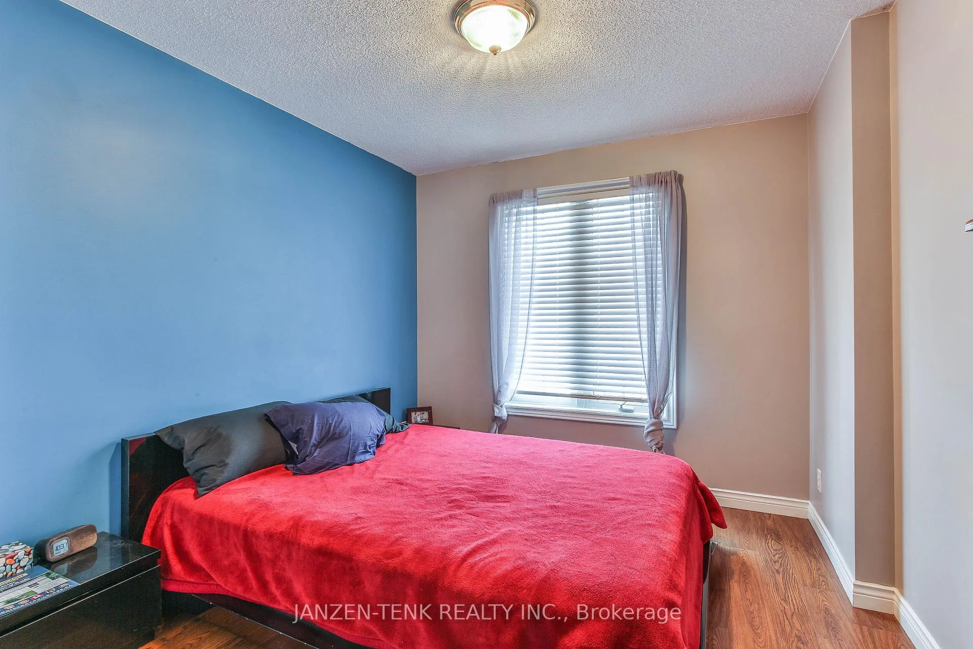 Photo 12 of 63 South Street E, Aylmer — HOMEH