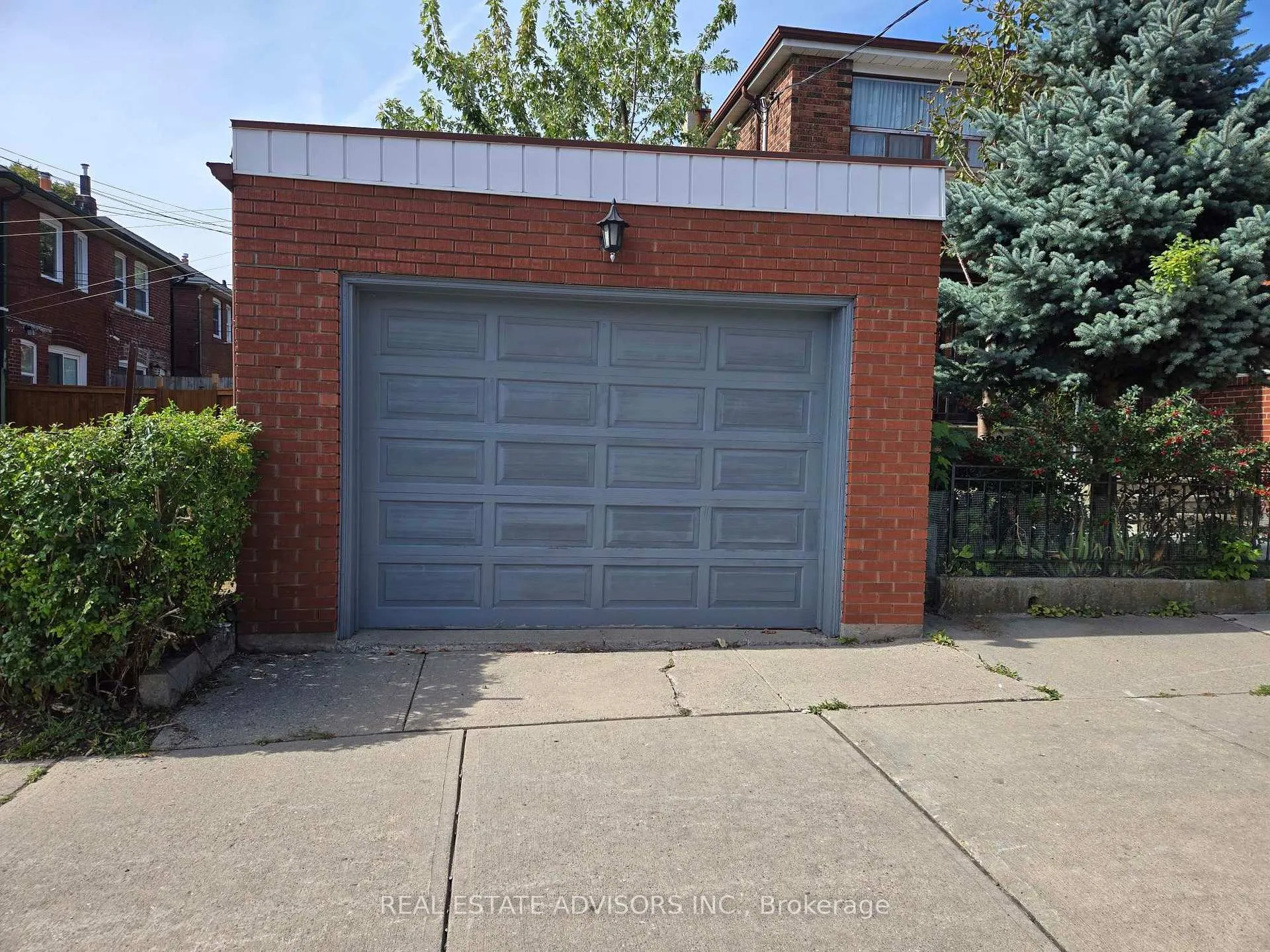Photo 21 of 2 Ashbury Avenue, Toronto, Oakwood Village — HOMEH