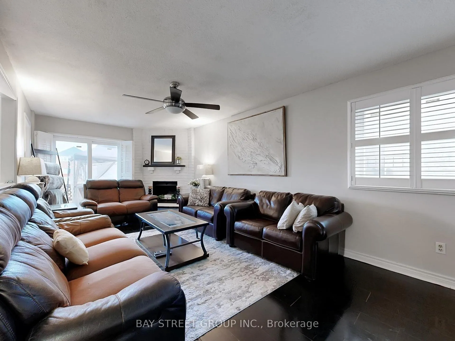 Photo 10 of 36 Durant Crescent, Markham, Middlefield — HOMEH