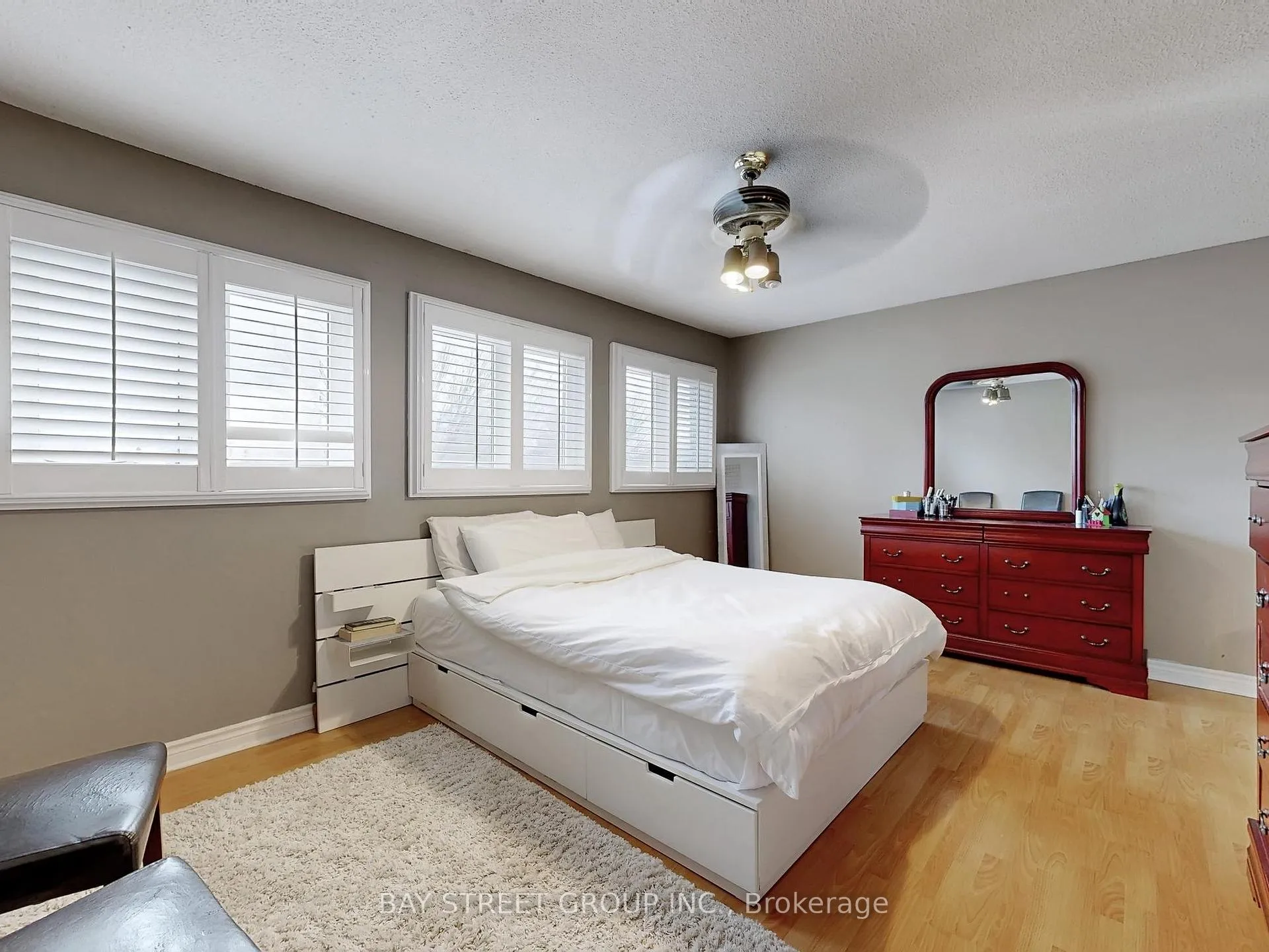 Photo 25 of 36 Durant Crescent, Markham, Middlefield — HOMEH