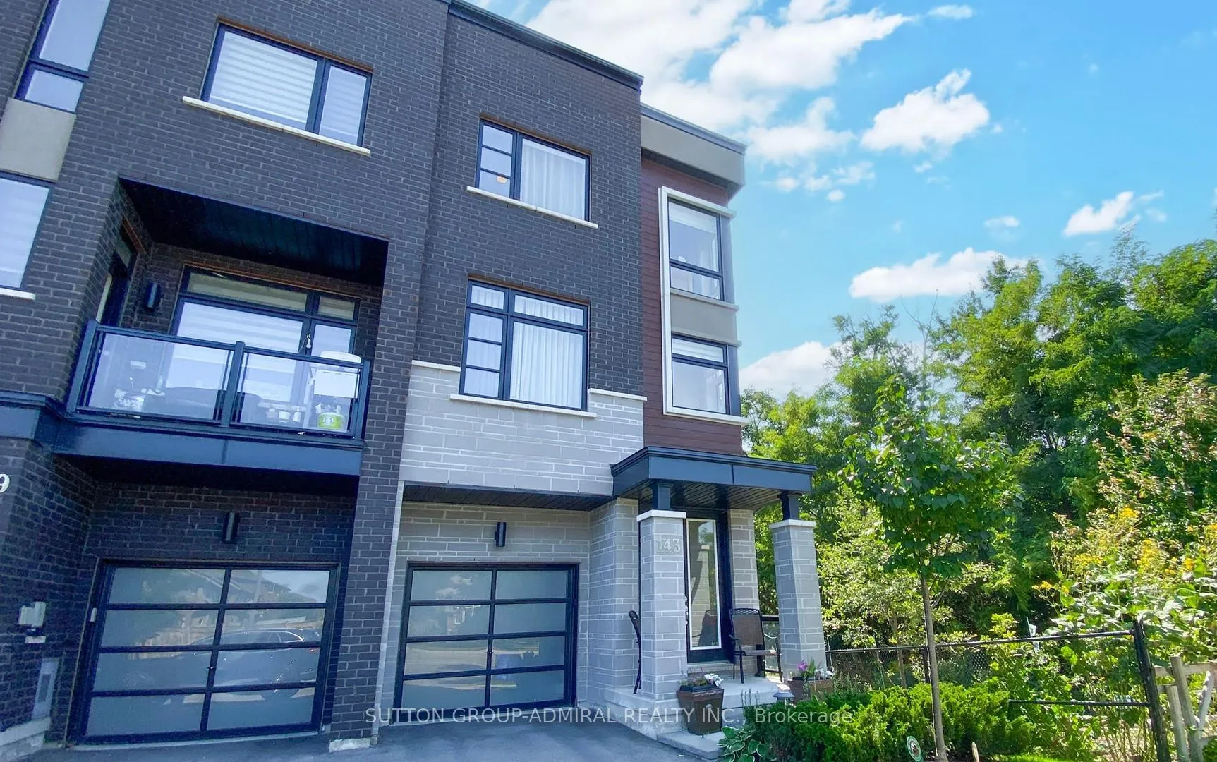Photo 2 of 143 Lebovic Campus Drive, Vaughan, Patterson — HOMEH
