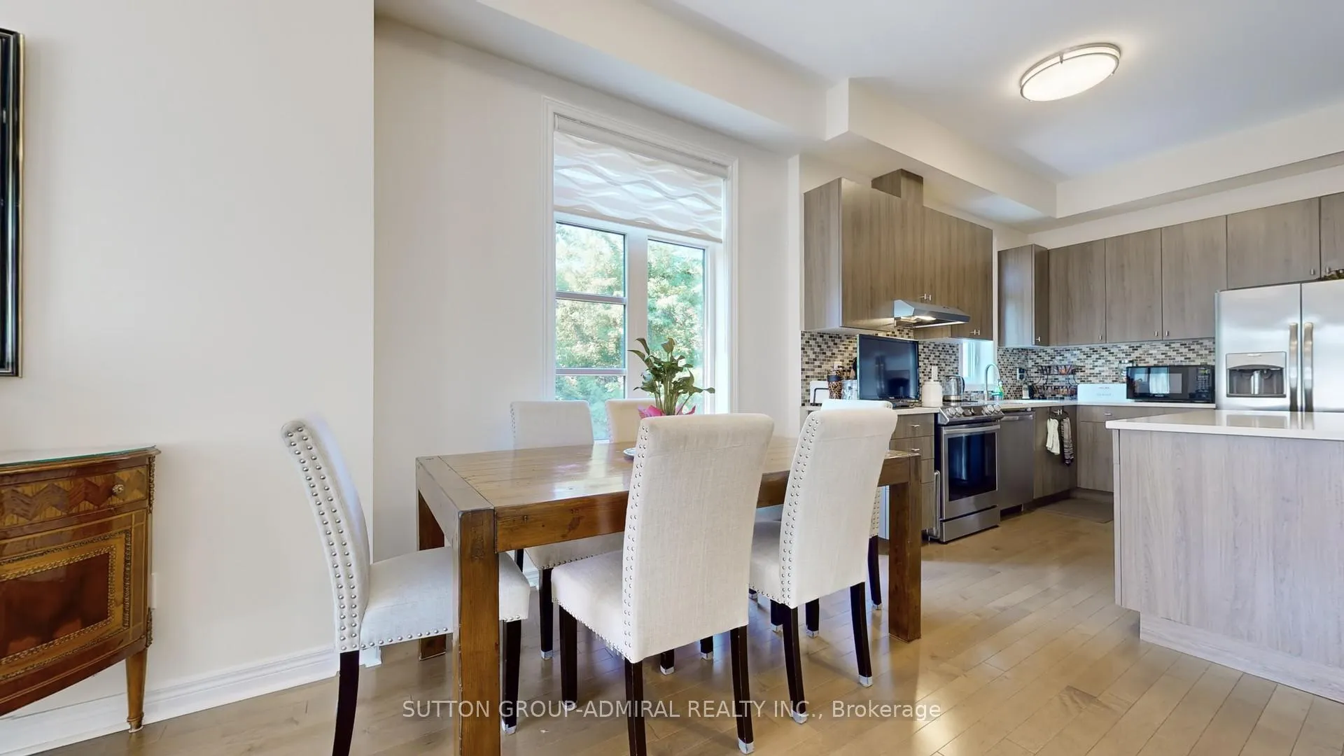 Photo 7 of 143 Lebovic Campus Drive, Vaughan, Patterson — HOMEH